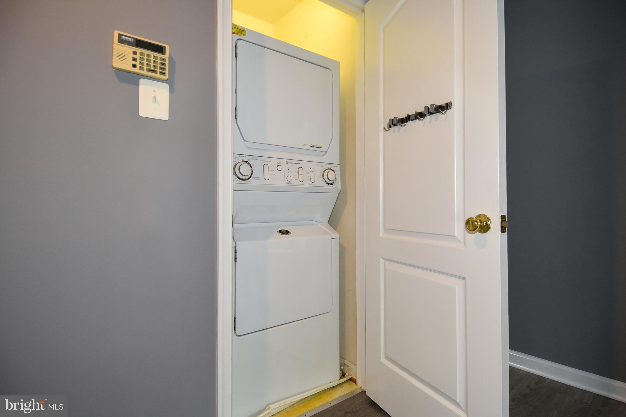 GERMANTOWN STATION - Residential Lease