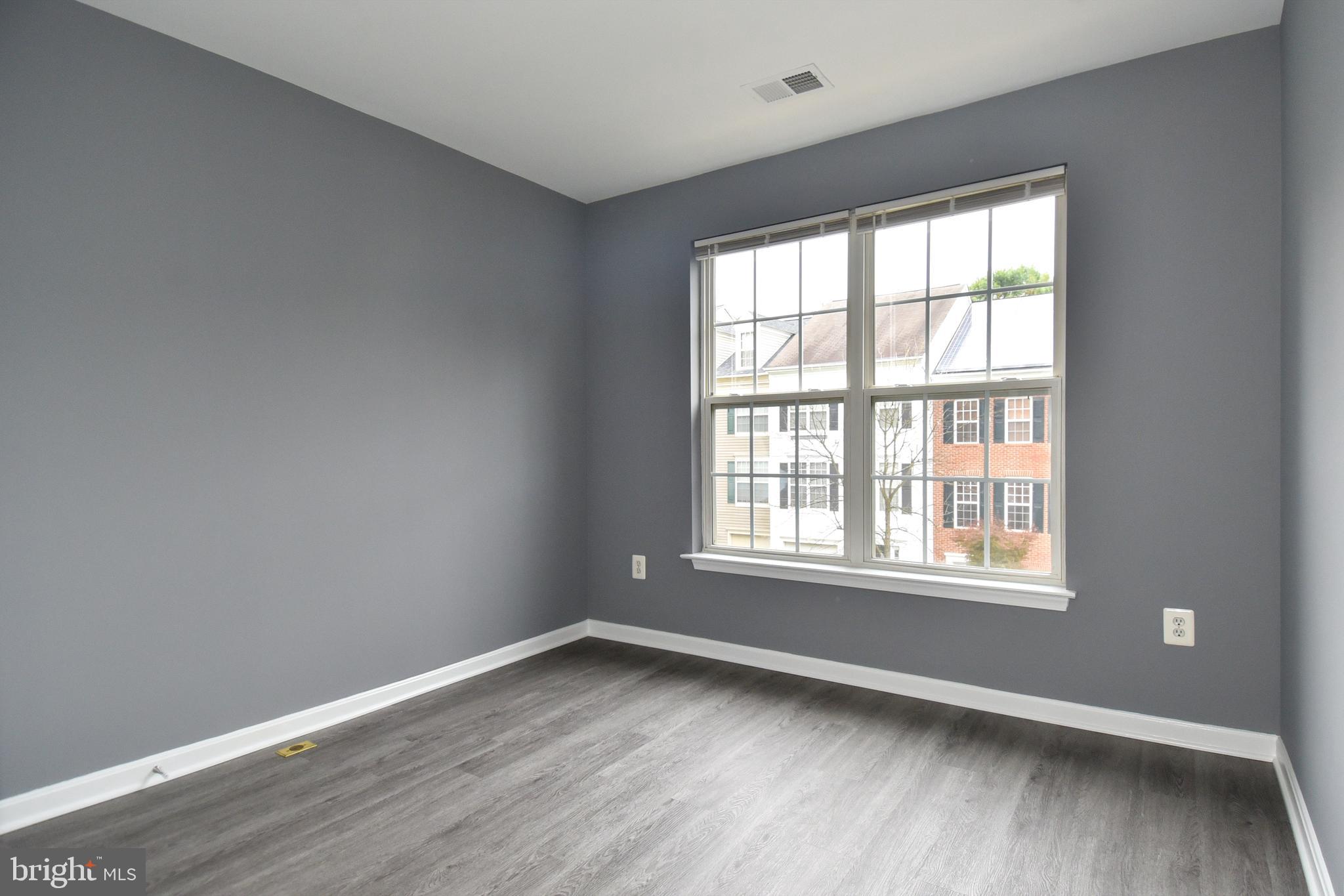 GERMANTOWN STATION - Residential Lease