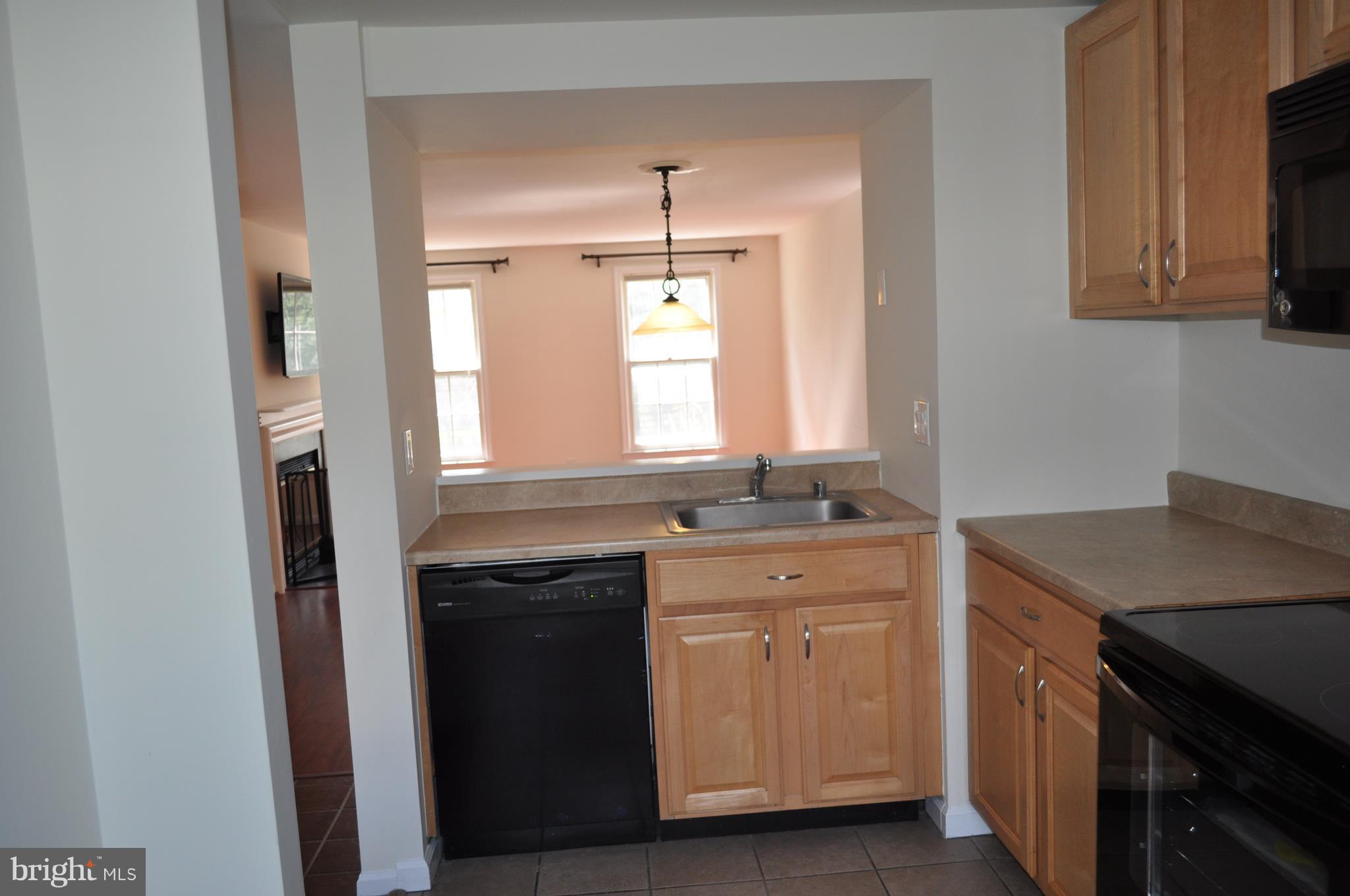 ESSEX PLACE - Residential