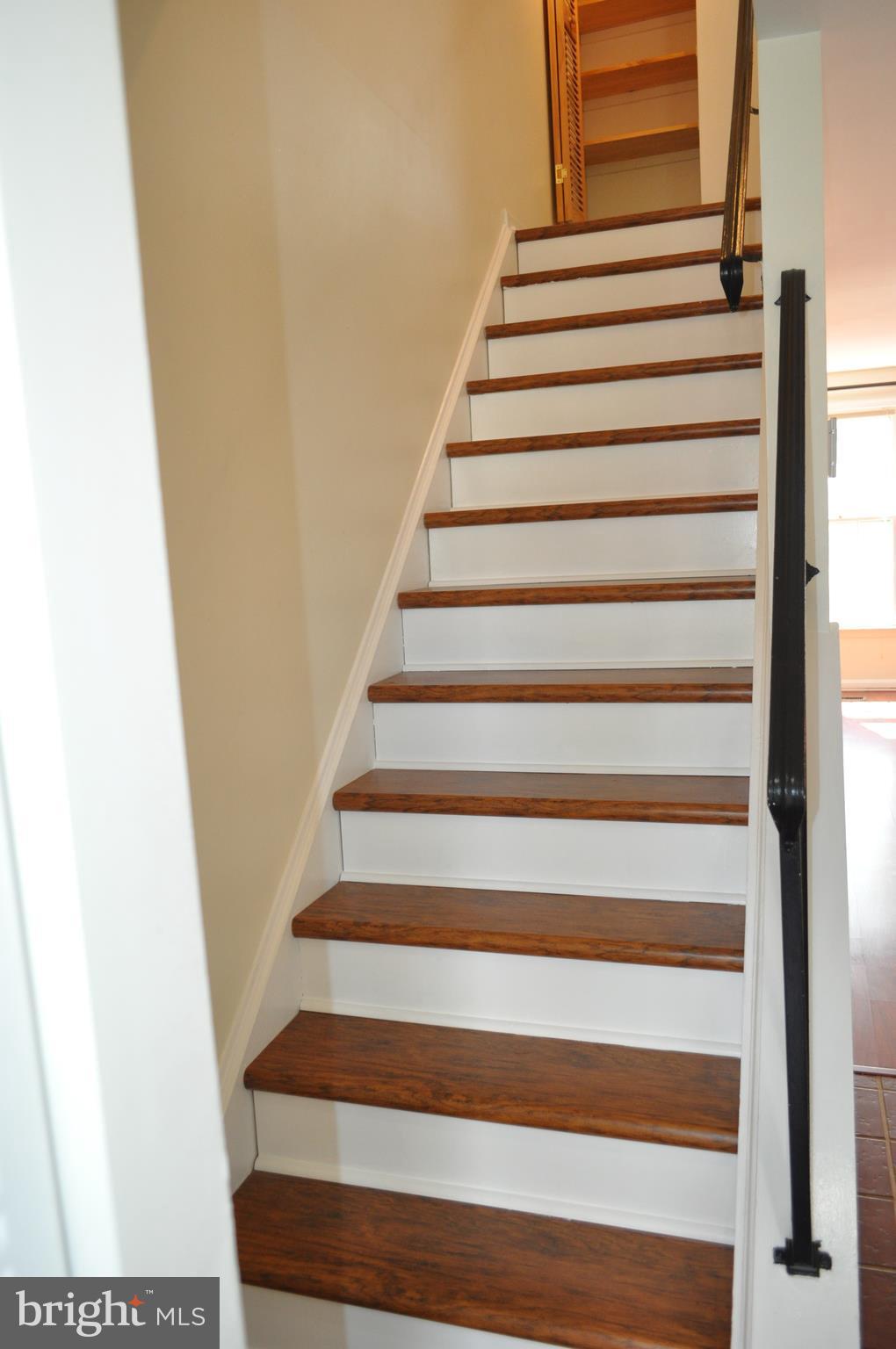 ESSEX PLACE - Residential