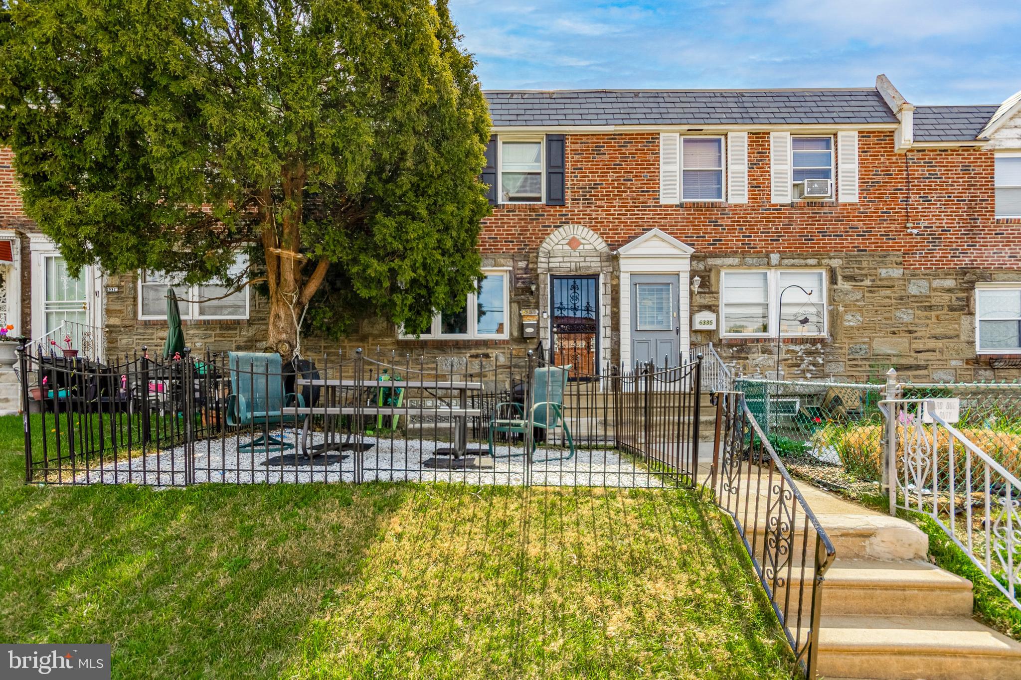 CASTOR GARDENS - Residential