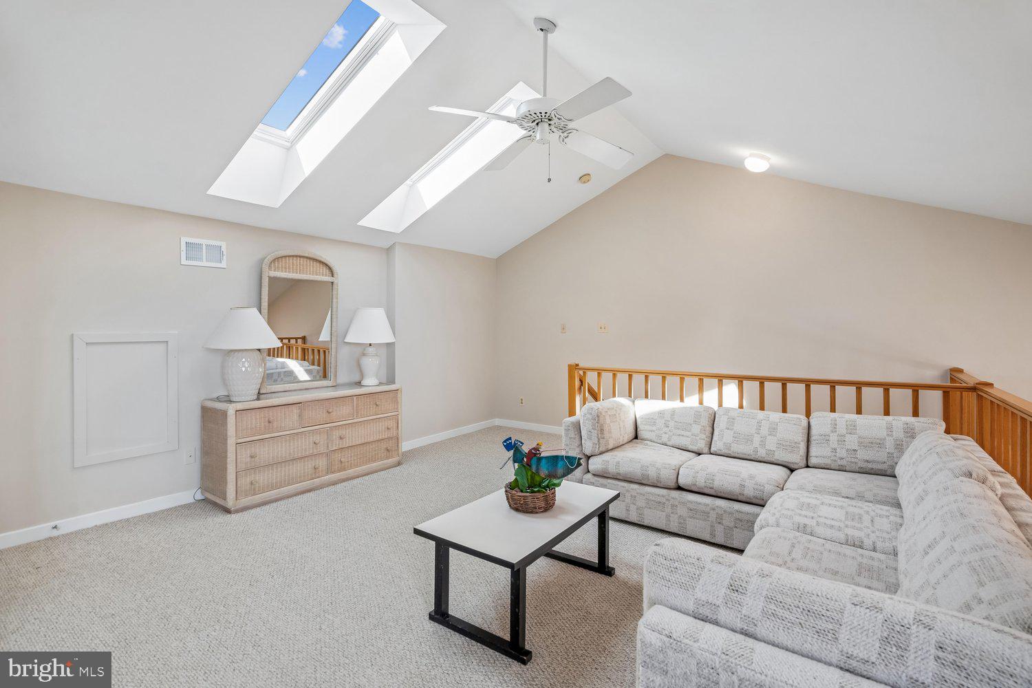 CHESAPEAKE HARBOUR - Residential