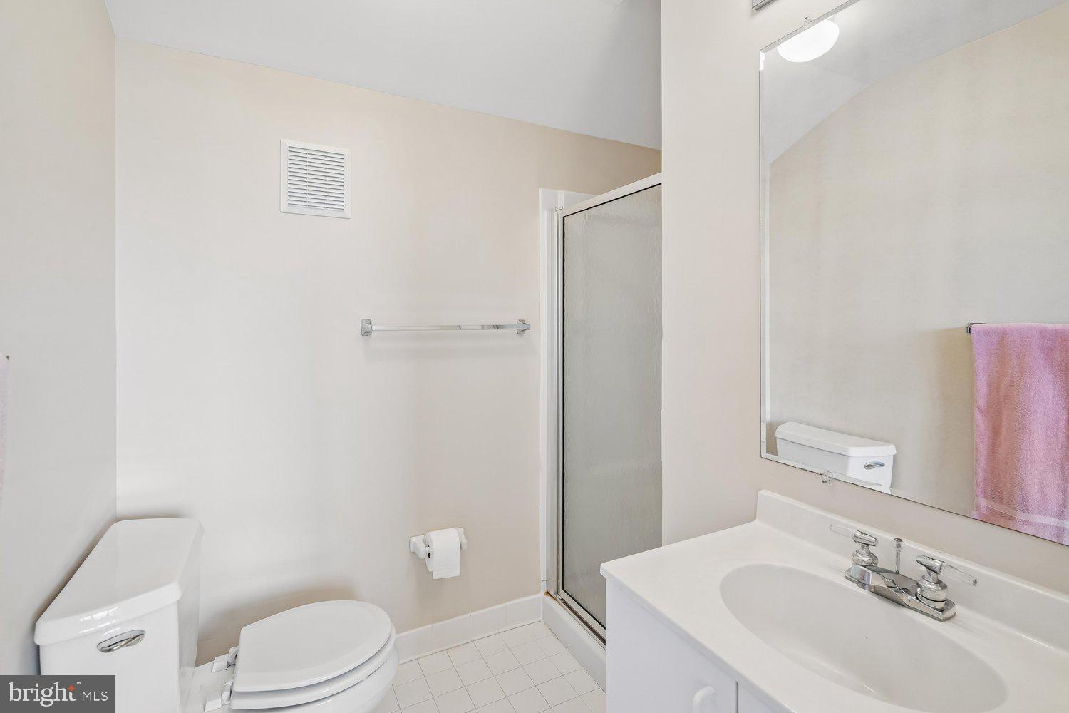 CHESAPEAKE HARBOUR - Residential