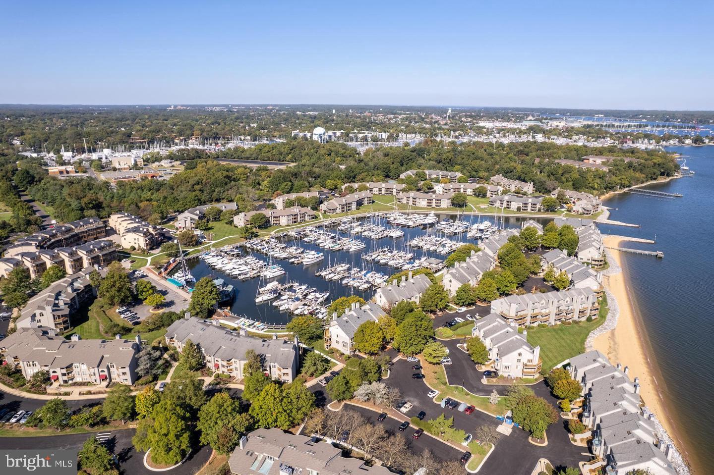 CHESAPEAKE HARBOUR - Residential