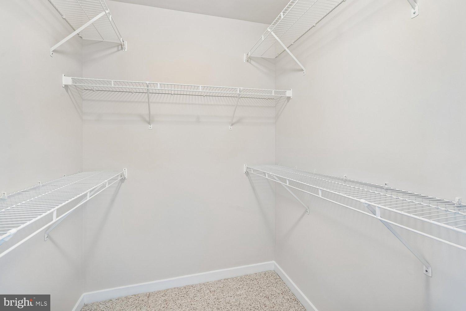 CHESAPEAKE HARBOUR - Residential