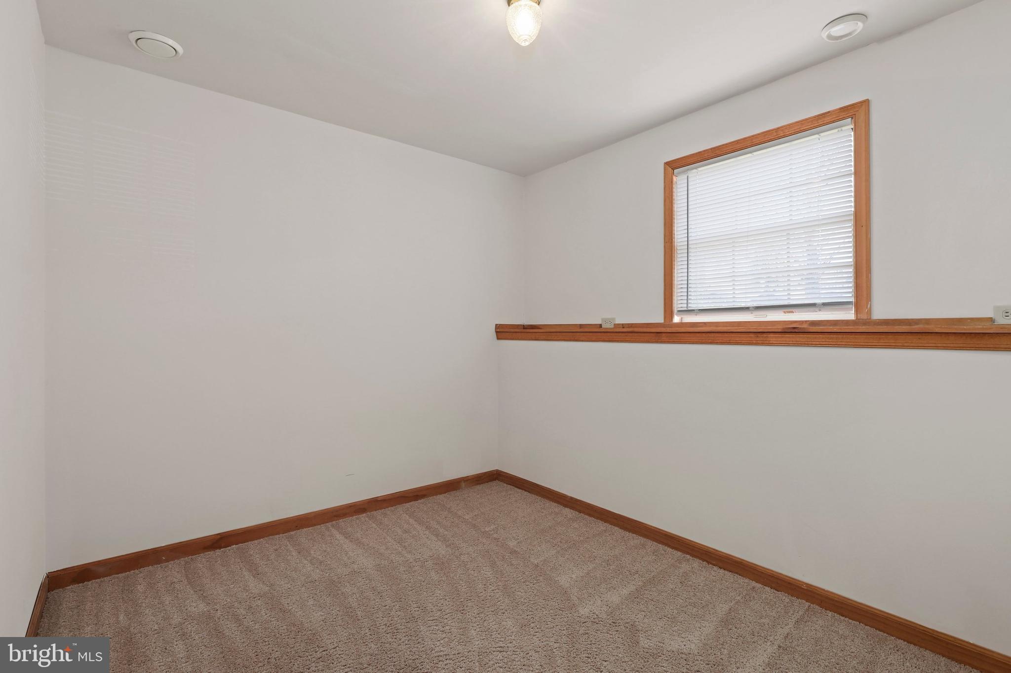 WINSLOW CHASE - Residential