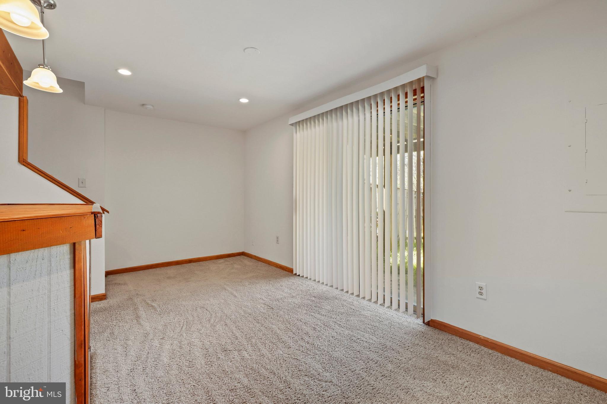 WINSLOW CHASE - Residential