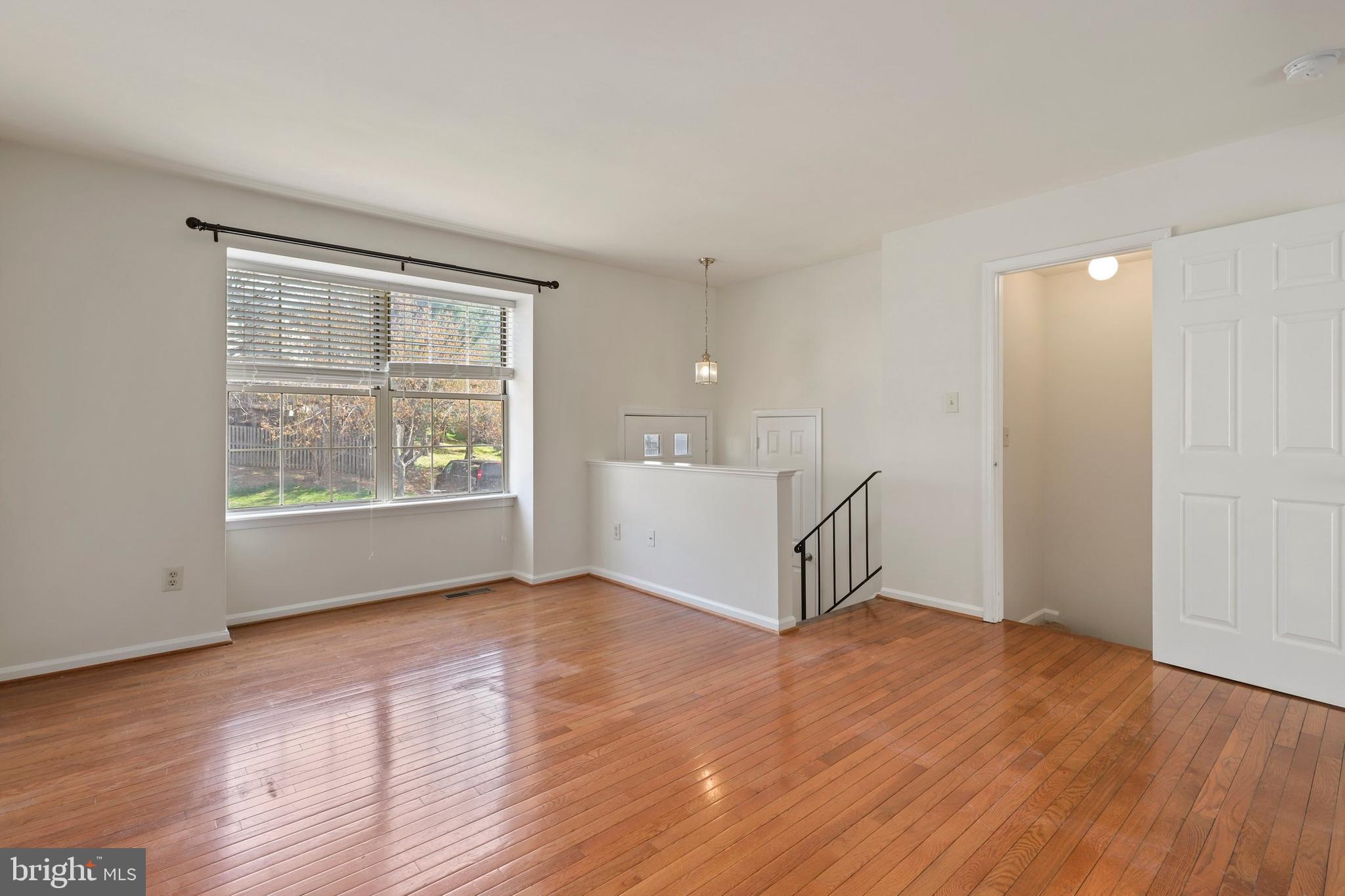 WINSLOW CHASE - Residential