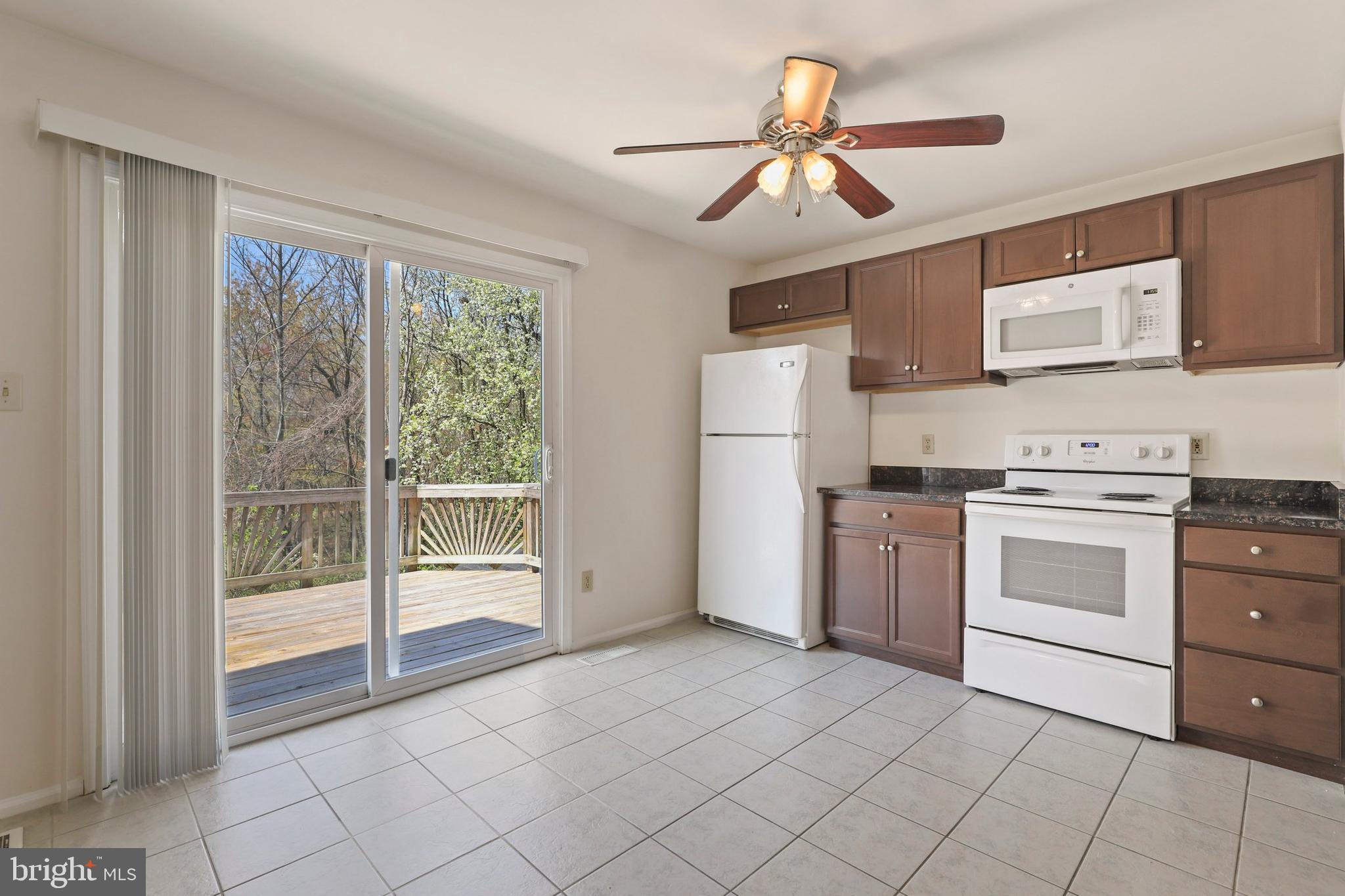 WINSLOW CHASE - Residential