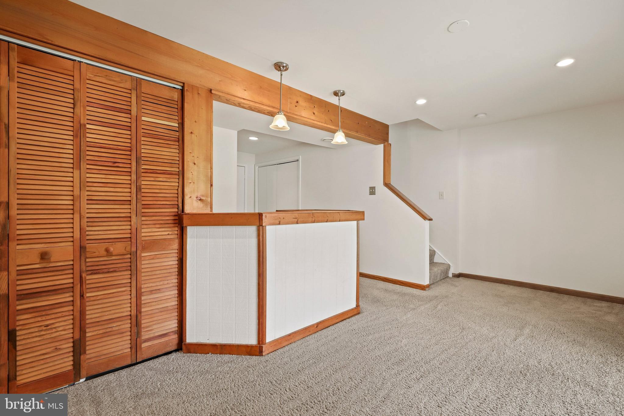 WINSLOW CHASE - Residential