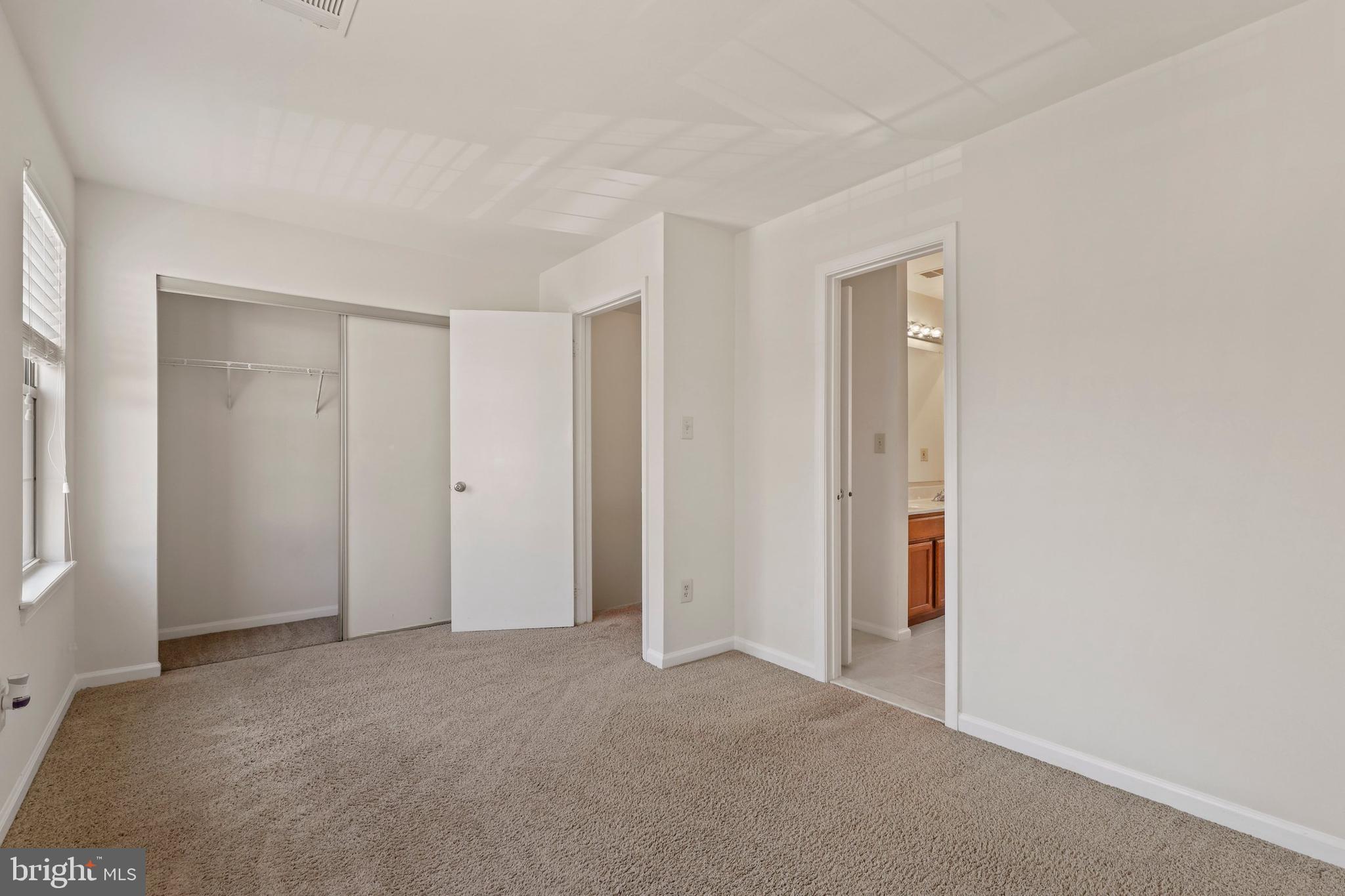 WINSLOW CHASE - Residential