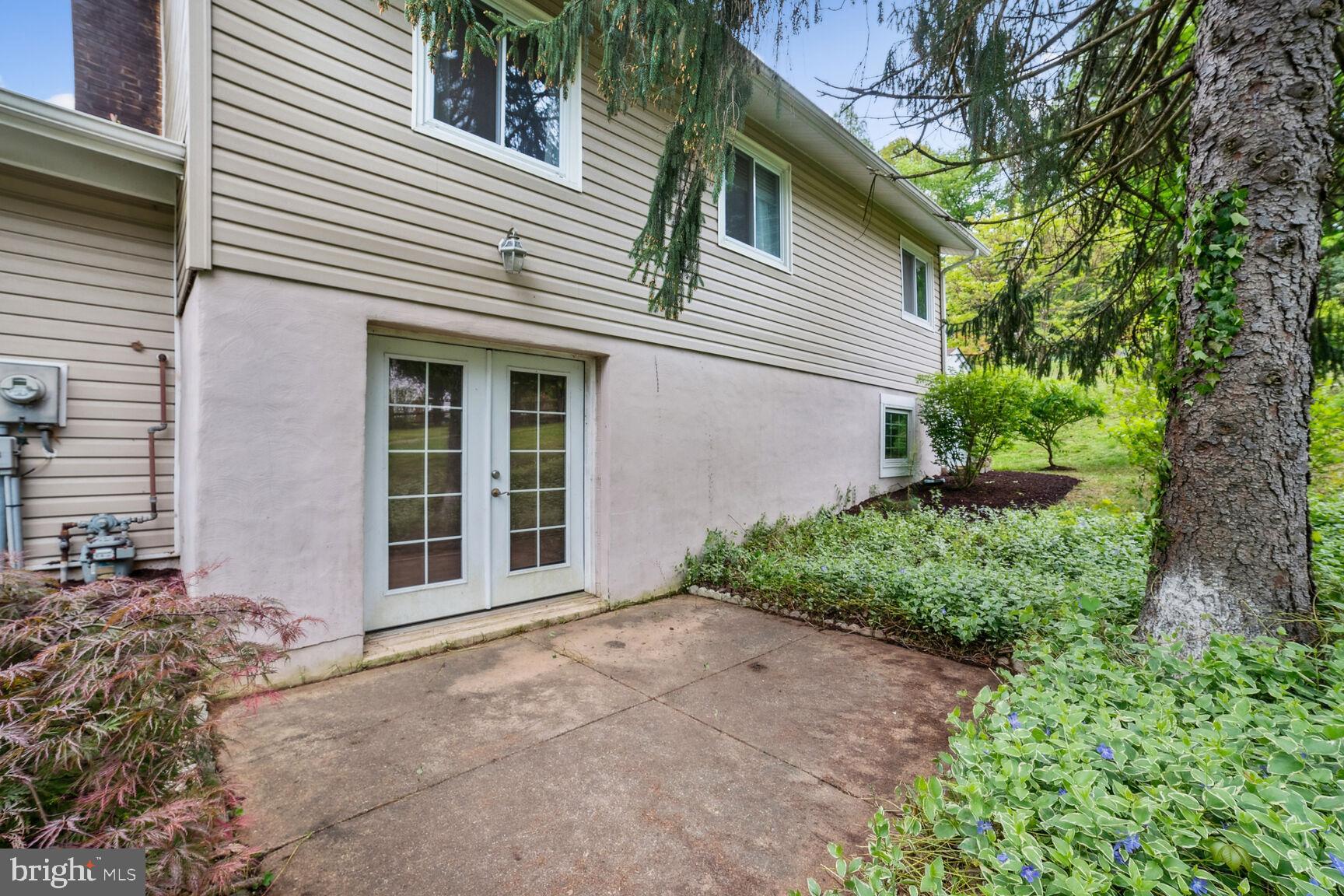 BRYANT WOODS - Residential