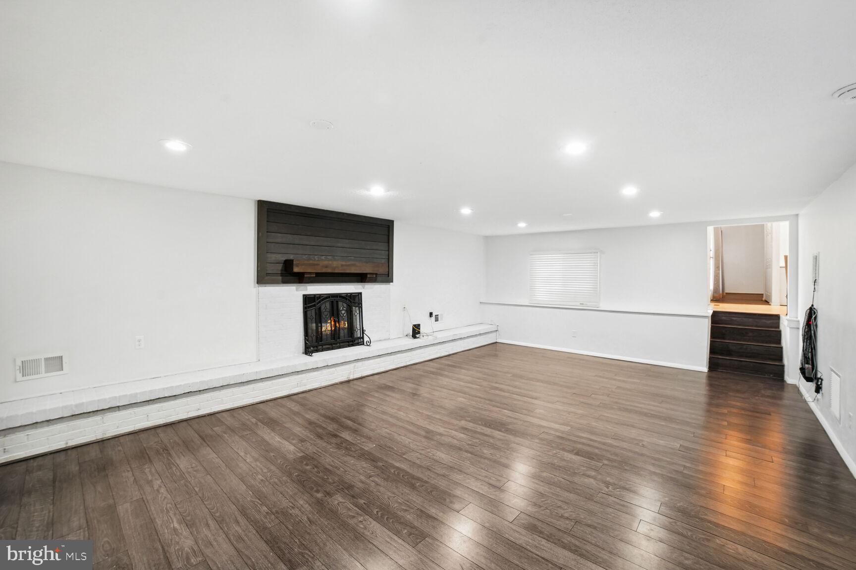 BRYANT WOODS - Residential