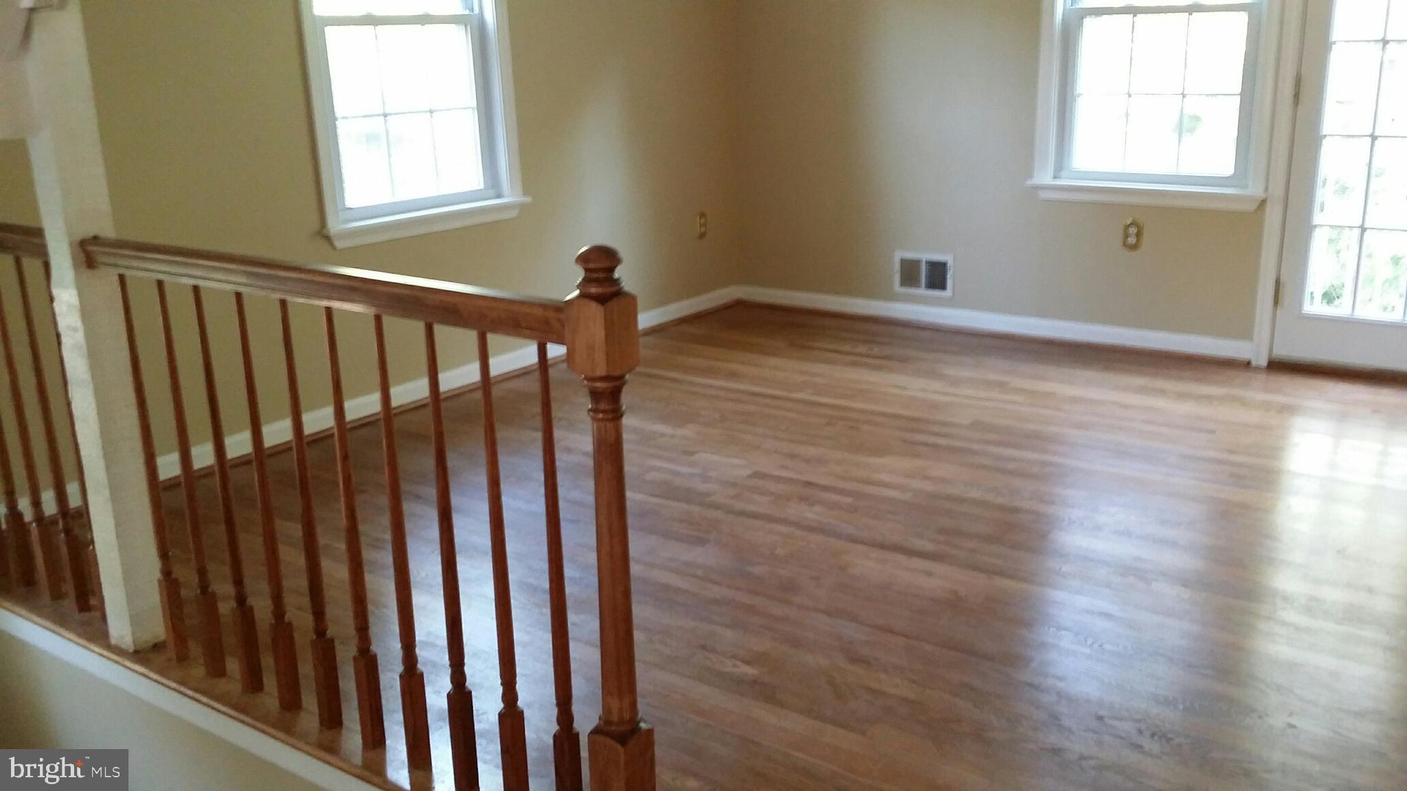 GREENWICH HILL - Residential