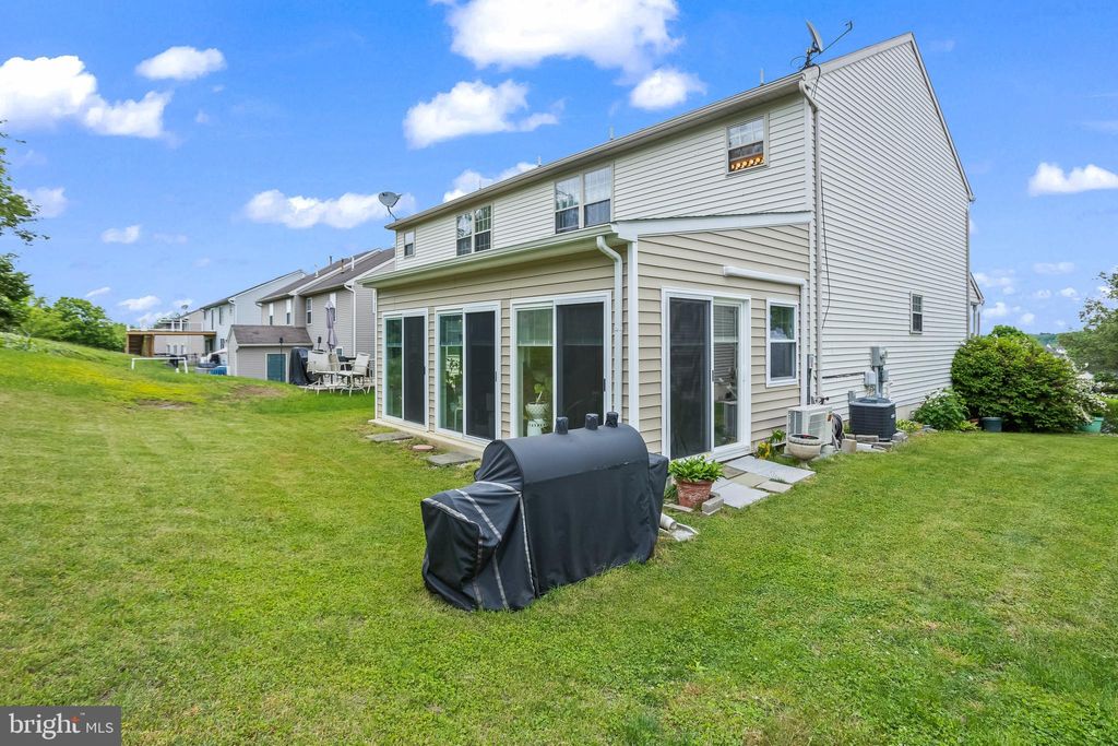 Photo of 1068 Sterling Place, Lancaster, PA 17603 (MLS # PALA2050514)