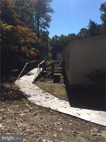 CAROLINE PINES - Residential Lease