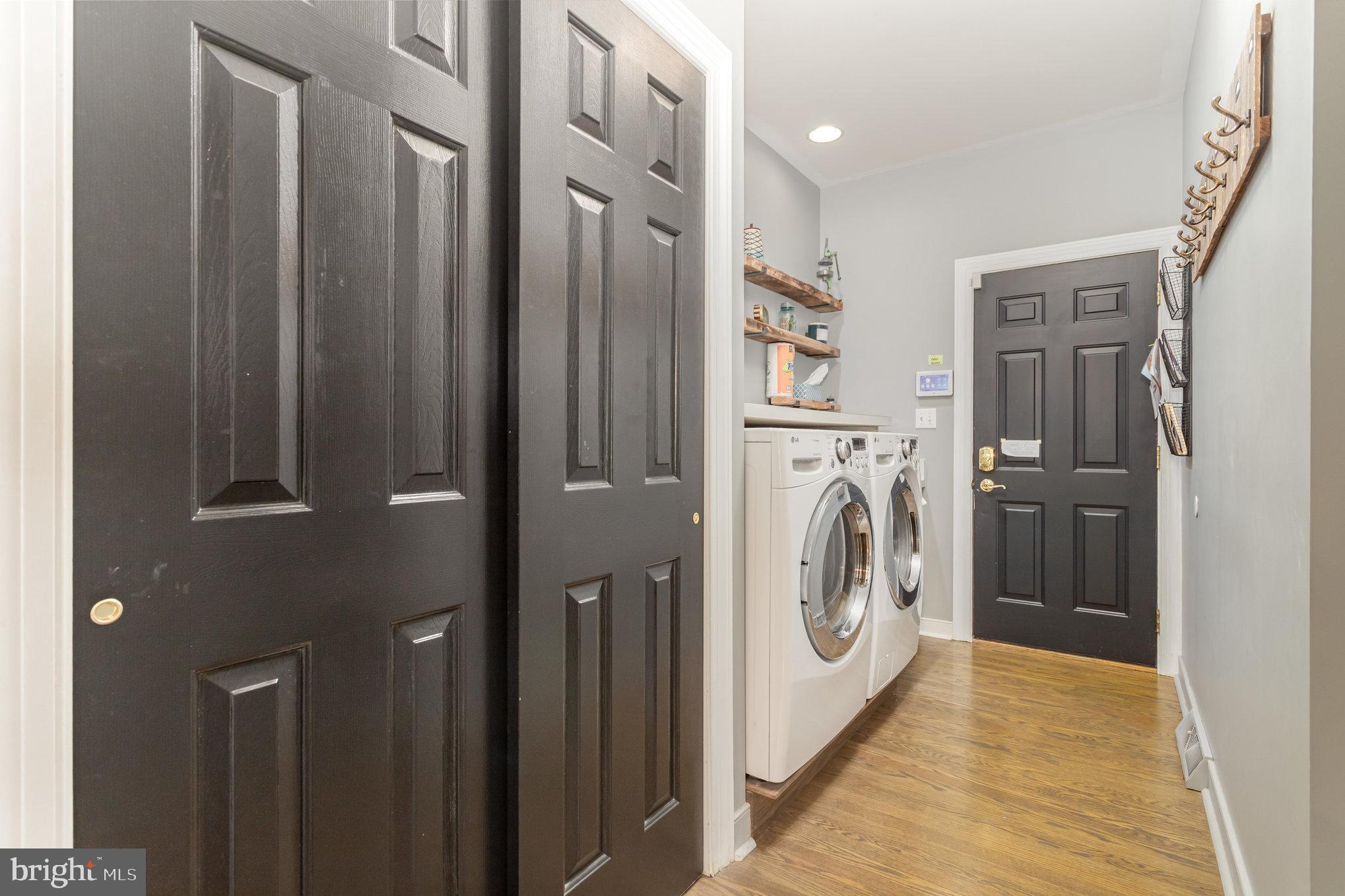 MOUNTAINDALE - Residential