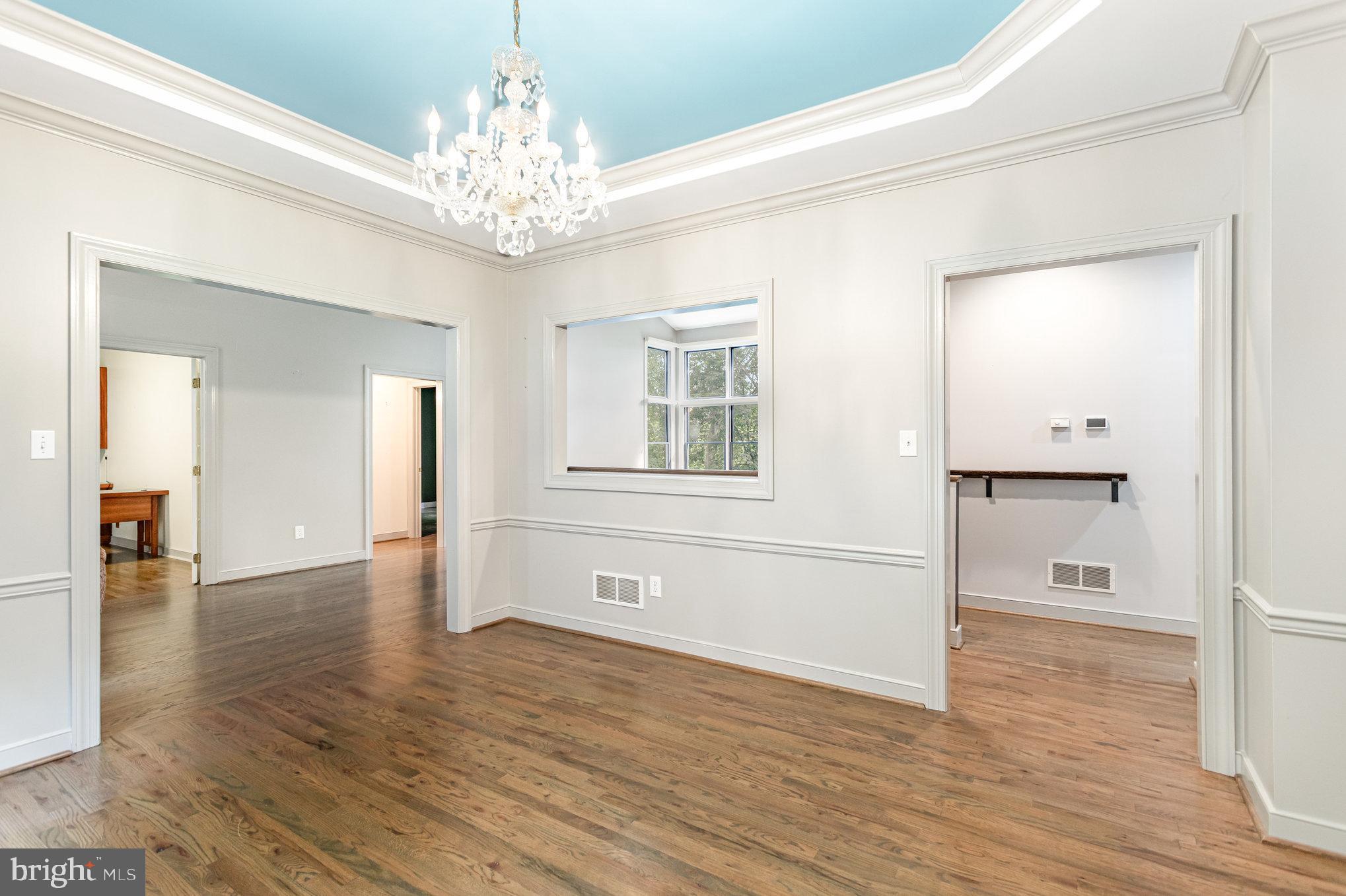 MOUNTAINDALE - Residential