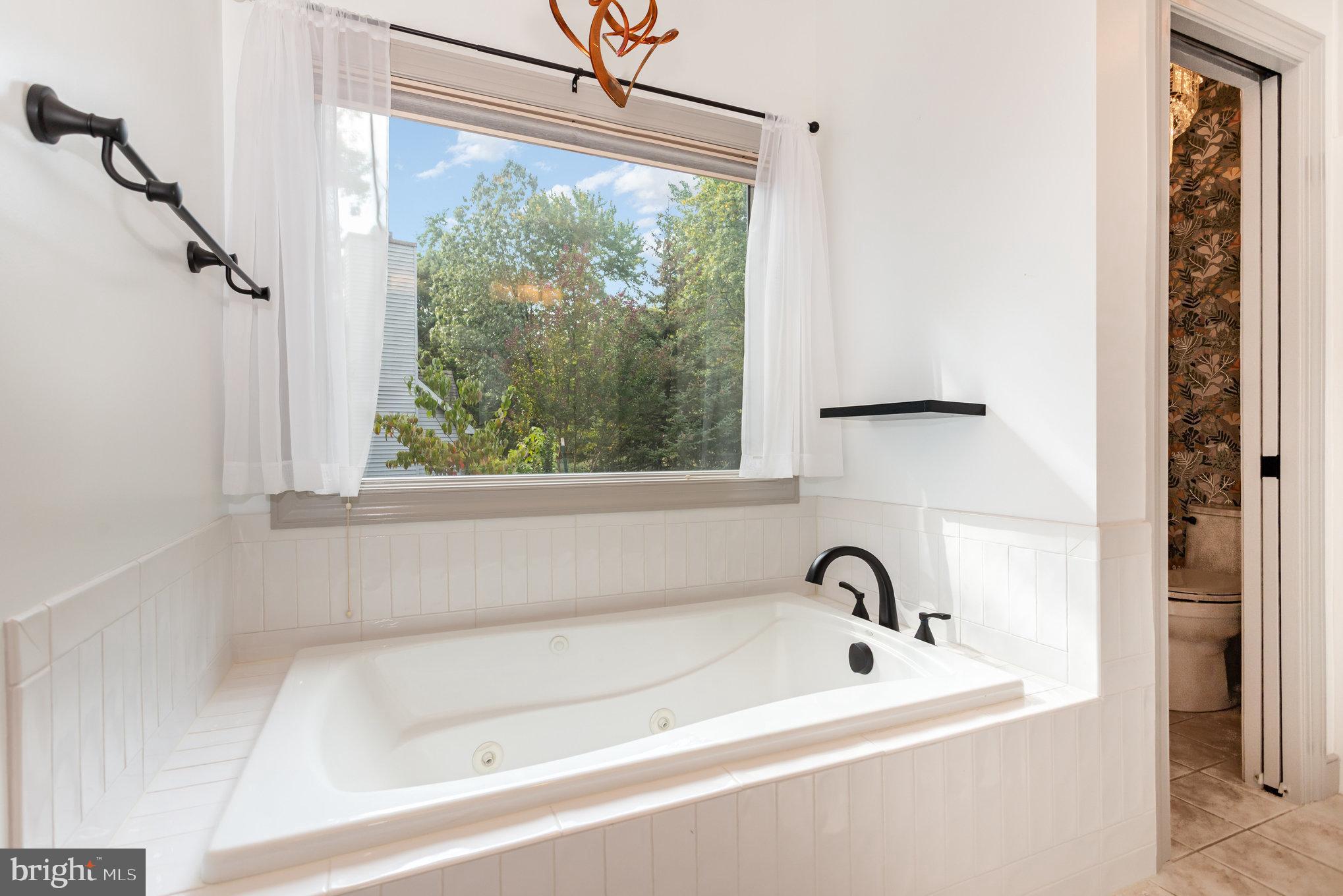 MOUNTAINDALE - Residential