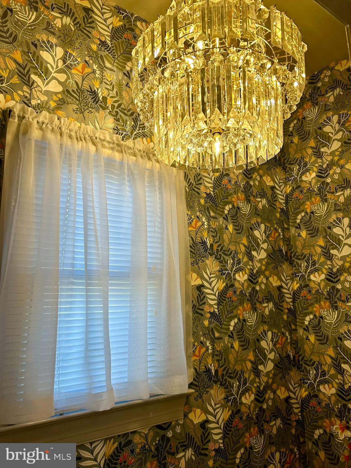 MOUNTAINDALE - Residential