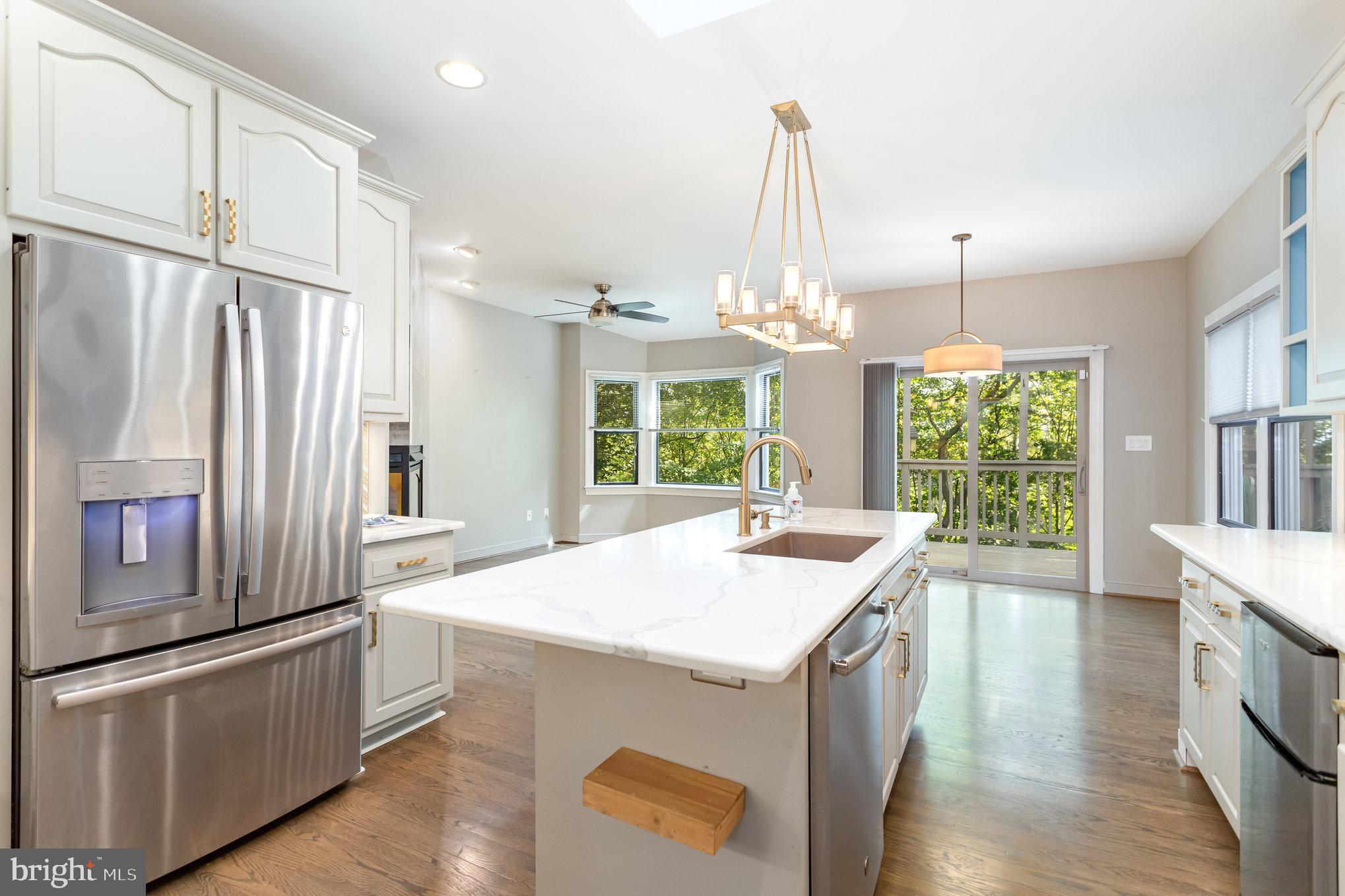 MOUNTAINDALE - Residential