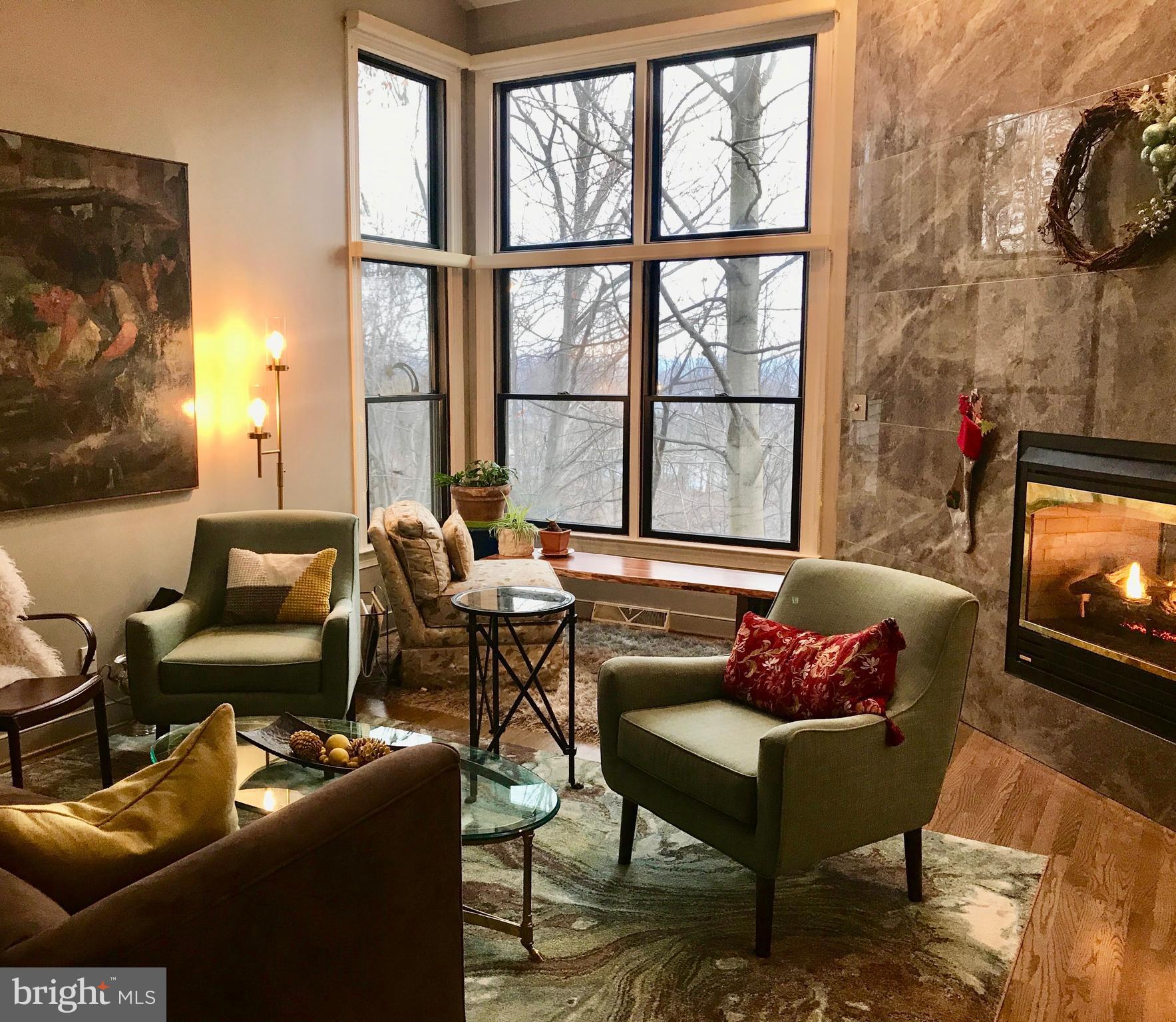 MOUNTAINDALE - Residential