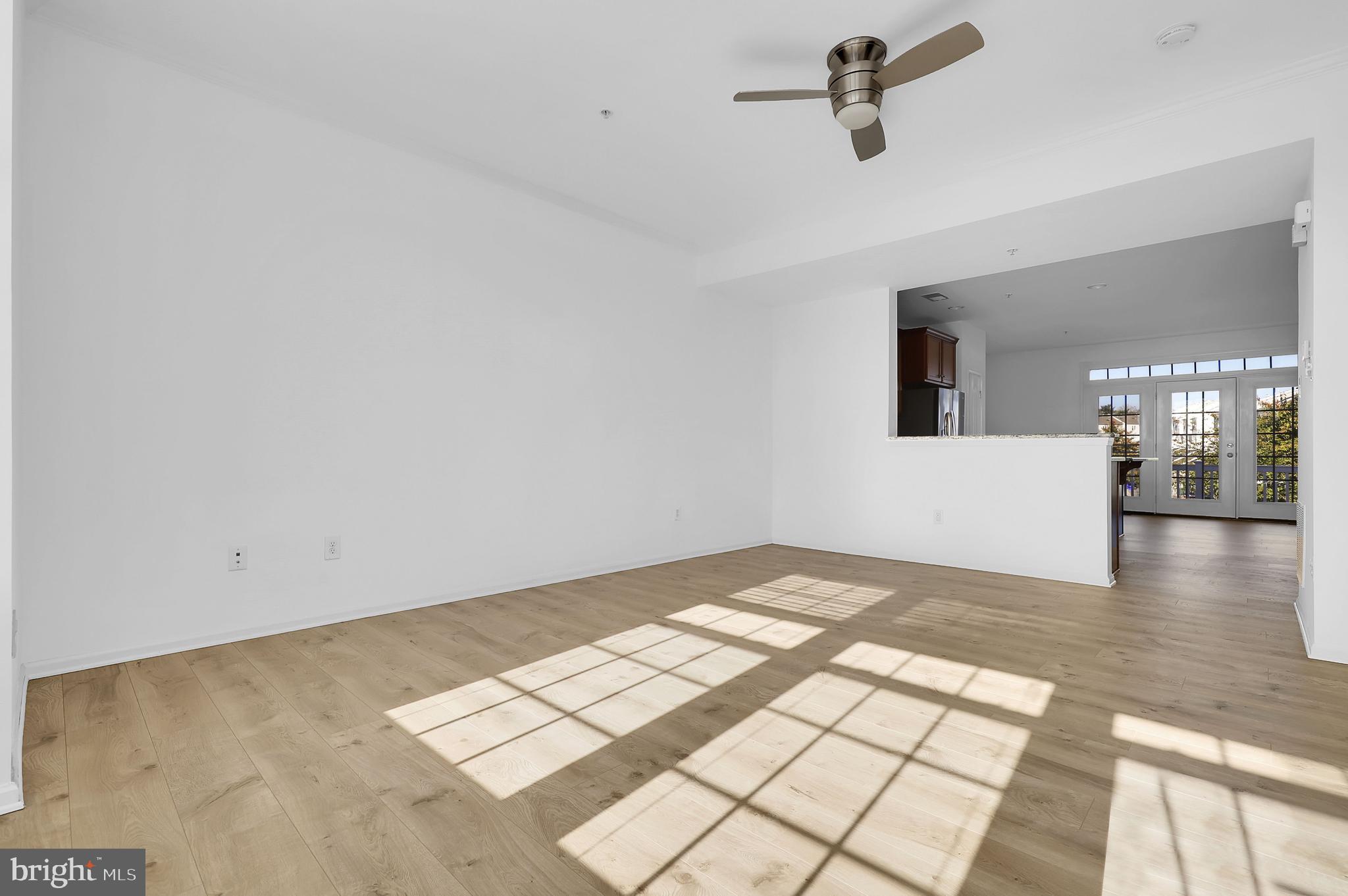 MARKET SQUARE - Residential