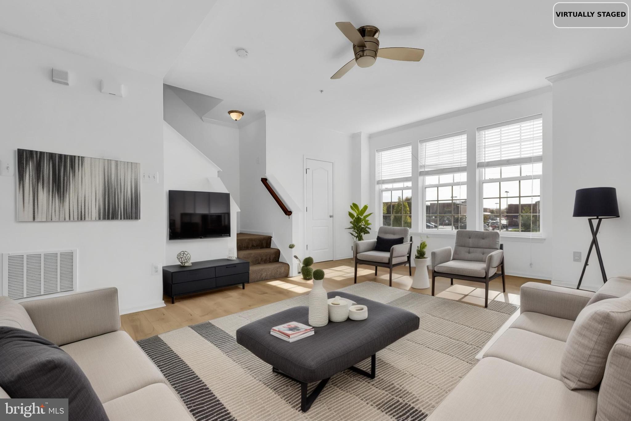 MARKET SQUARE - Residential