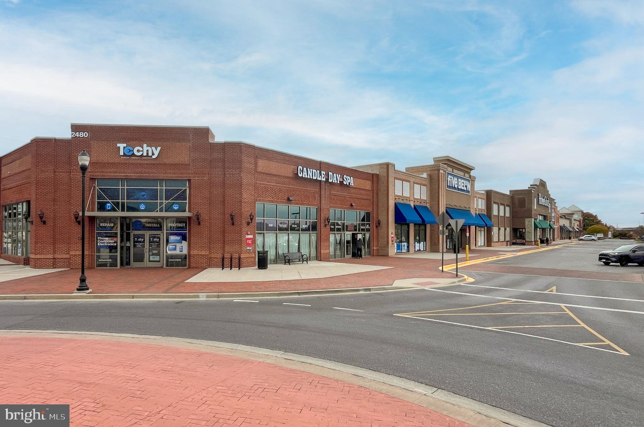 MARKET SQUARE - Residential