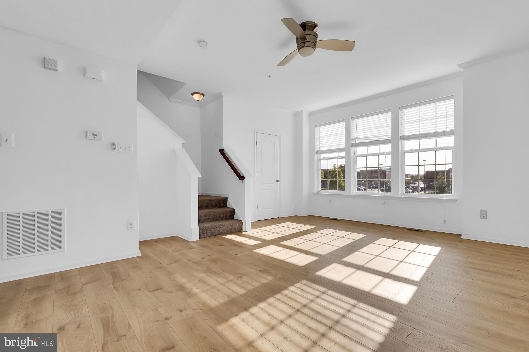 MARKET SQUARE - Residential