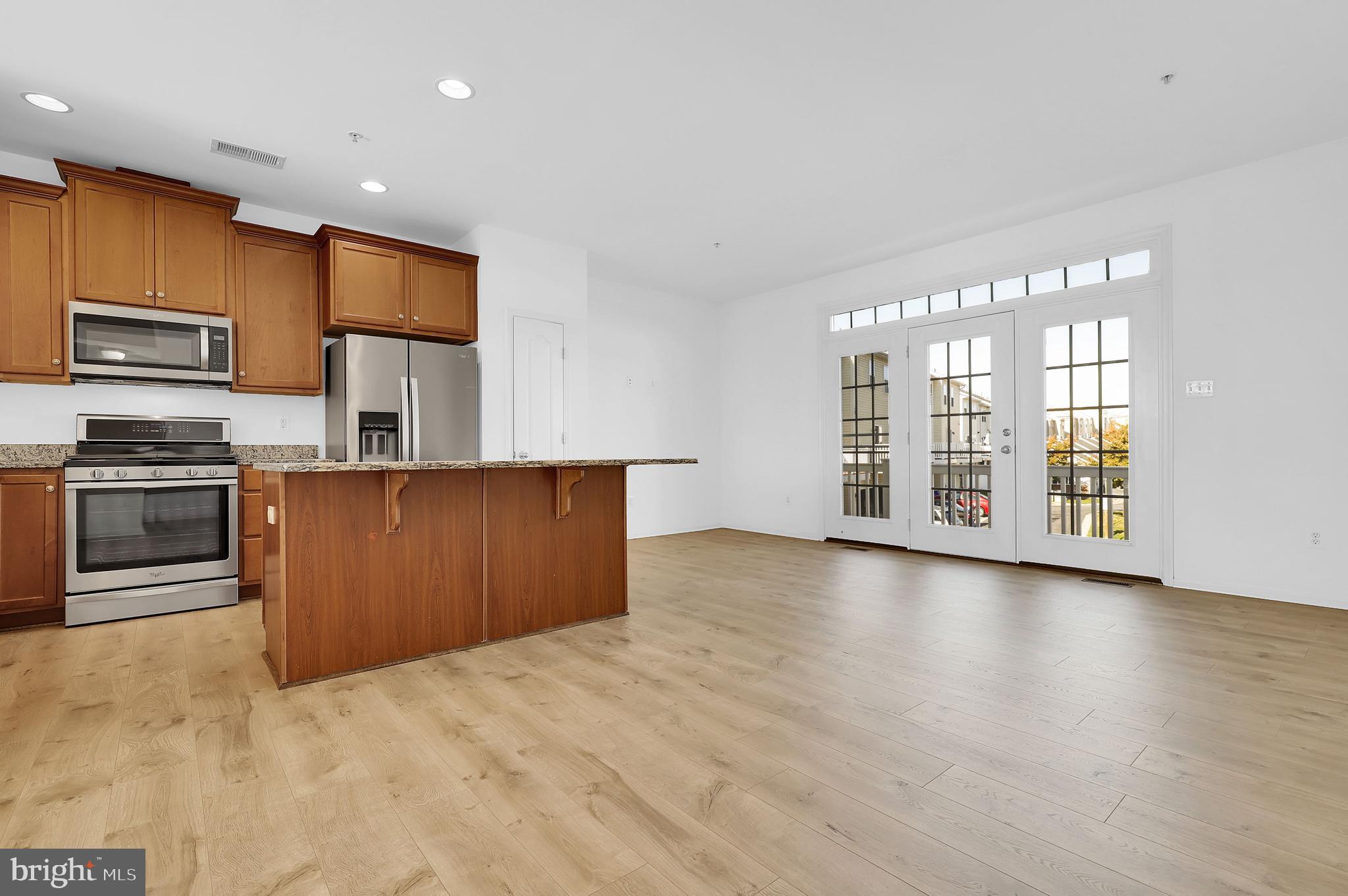 MARKET SQUARE - Residential