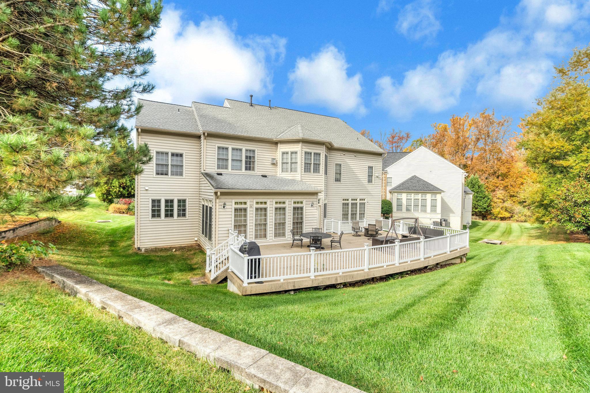 ESTATES AT FAIRFAX - Residential