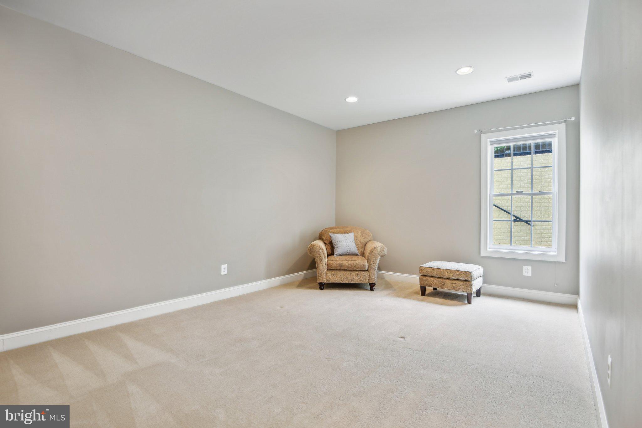 ESTATES AT FAIRFAX - Residential