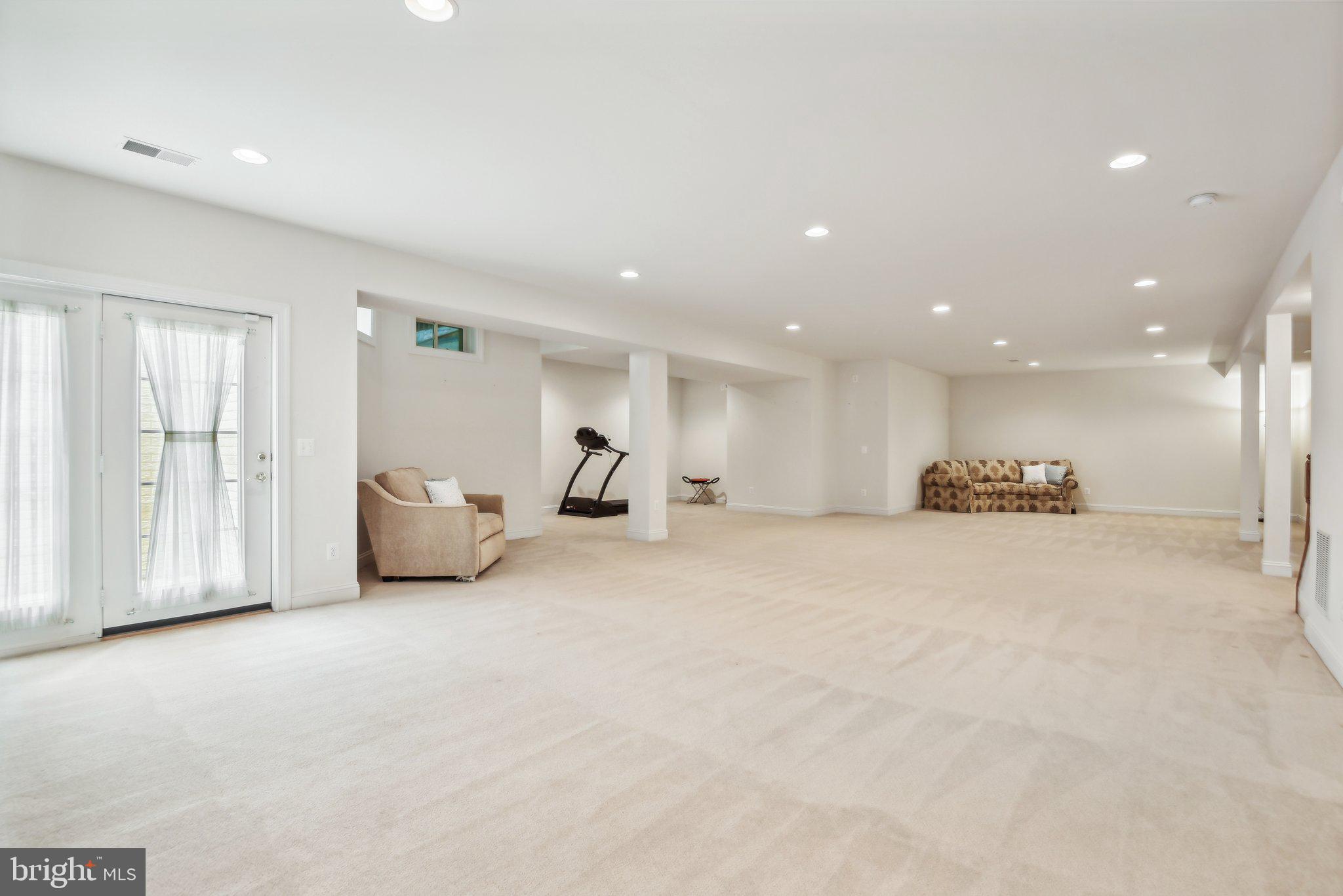 ESTATES AT FAIRFAX - Residential