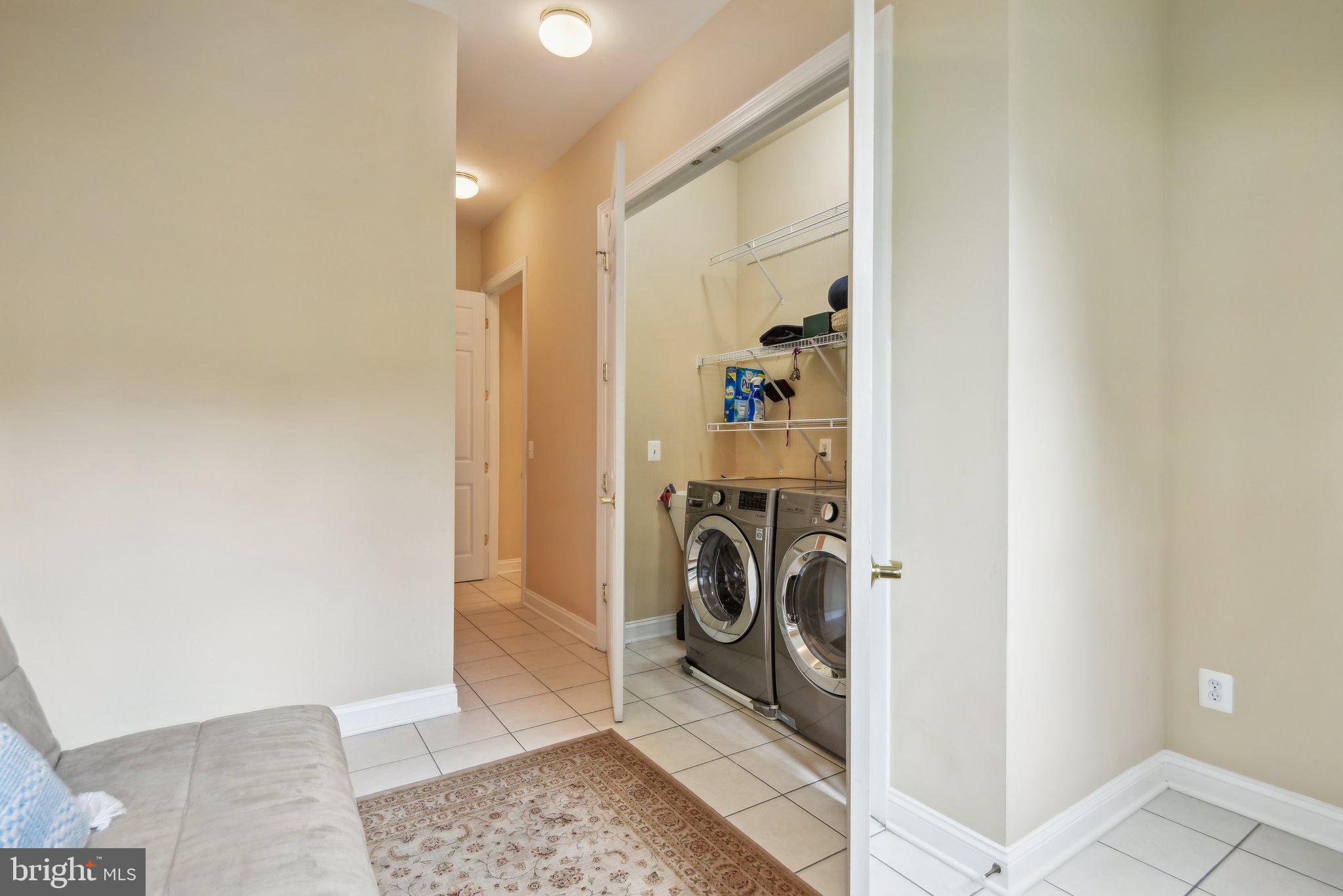 ESTATES AT FAIRFAX - Residential