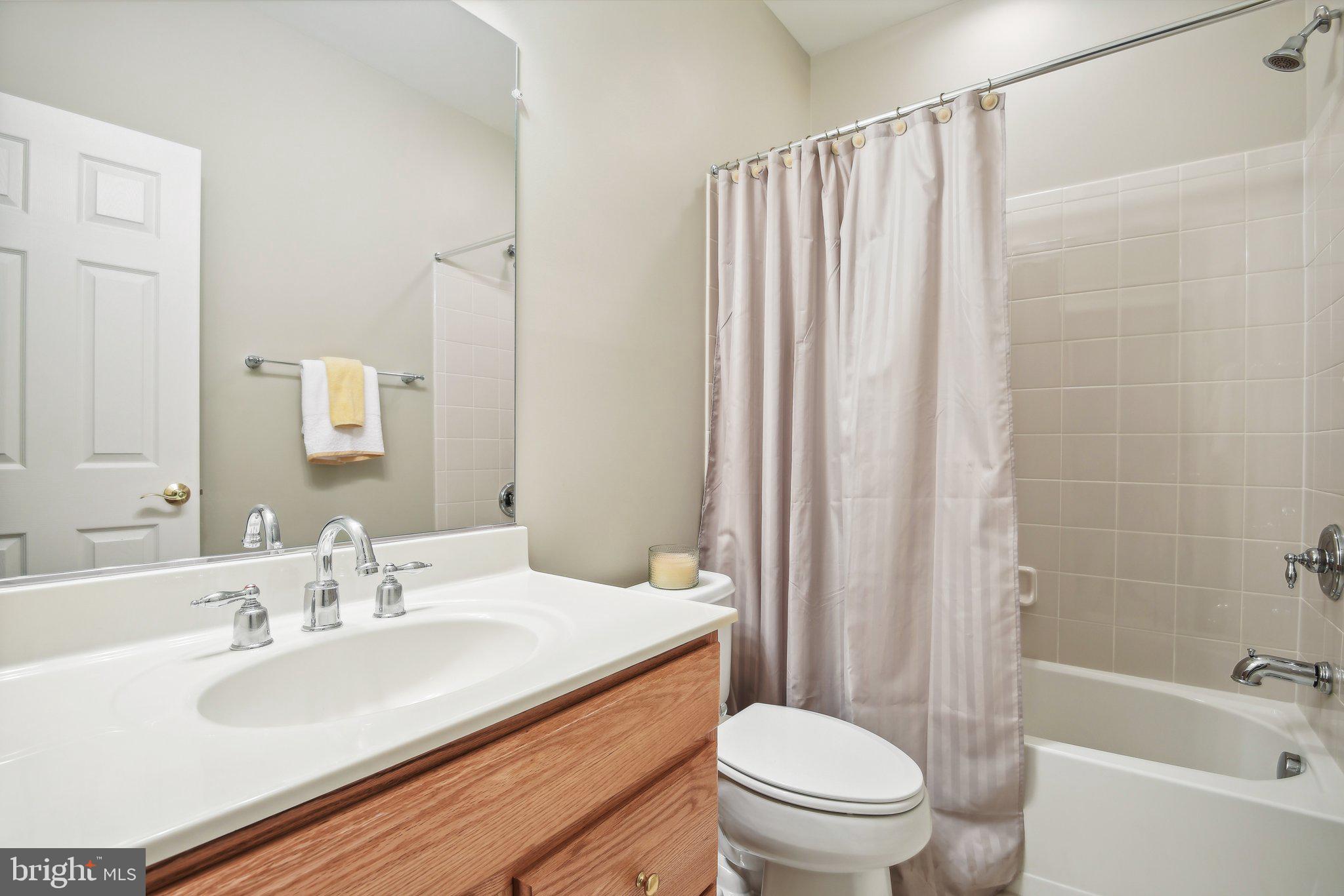 ESTATES AT FAIRFAX - Residential