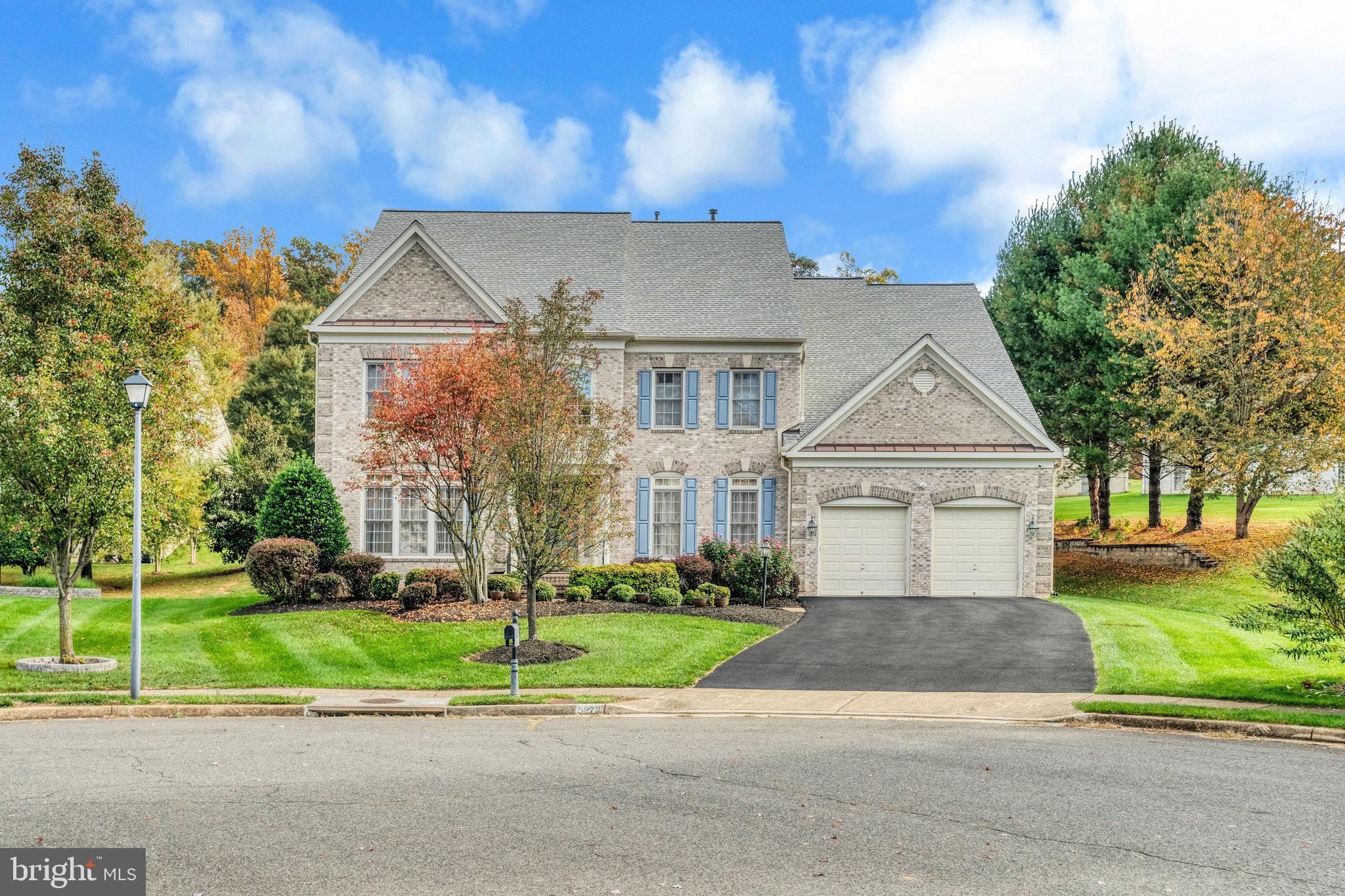 ESTATES AT FAIRFAX - Residential