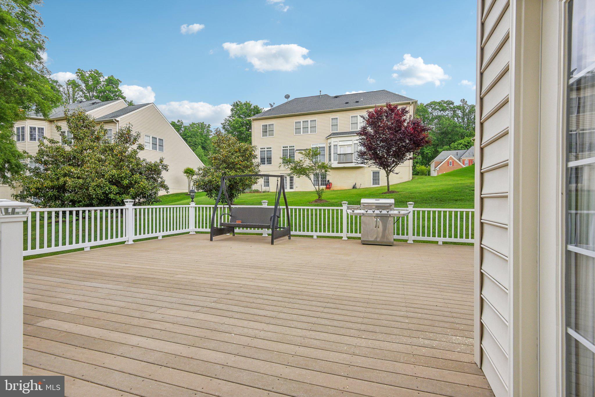 ESTATES AT FAIRFAX - Residential