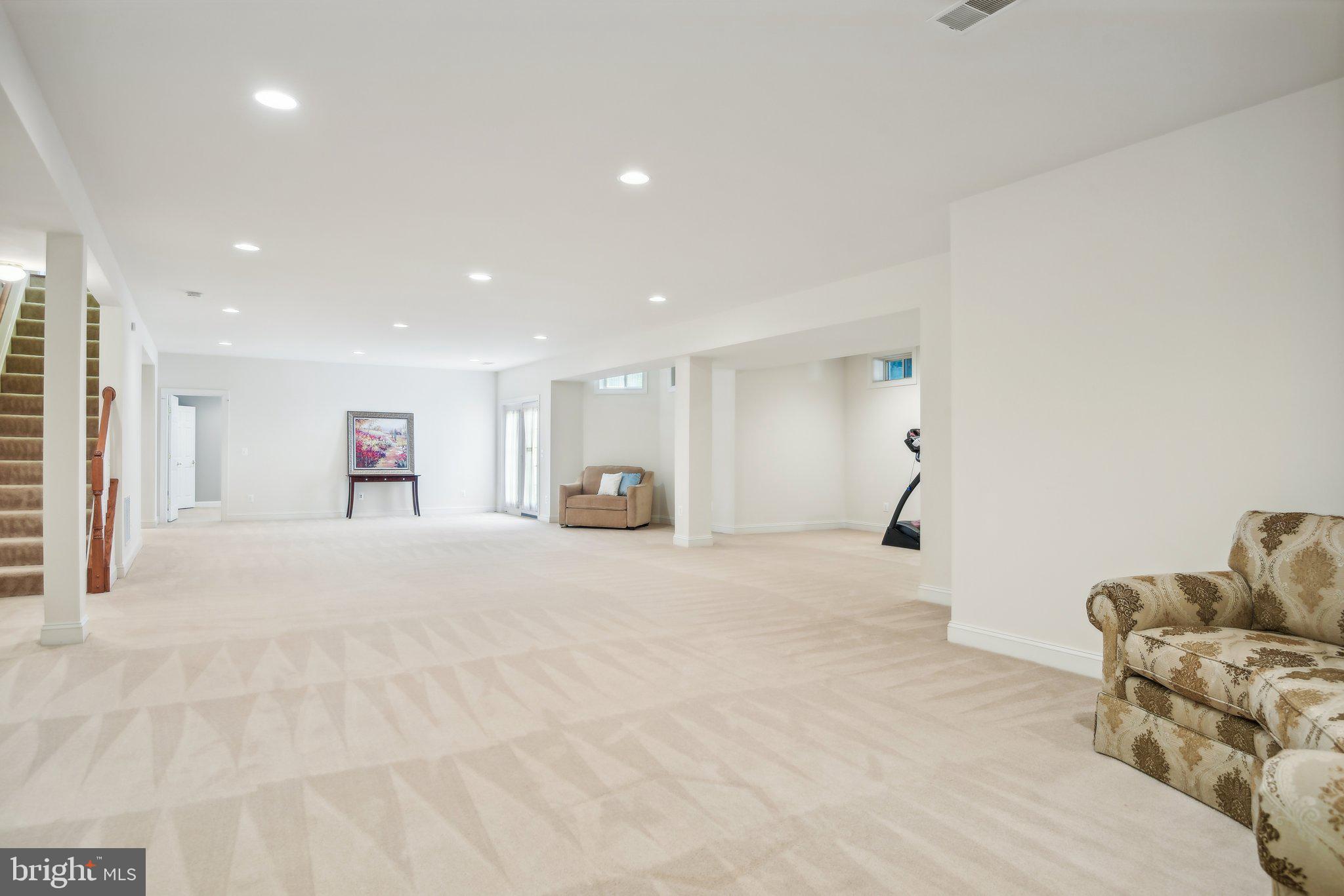 ESTATES AT FAIRFAX - Residential