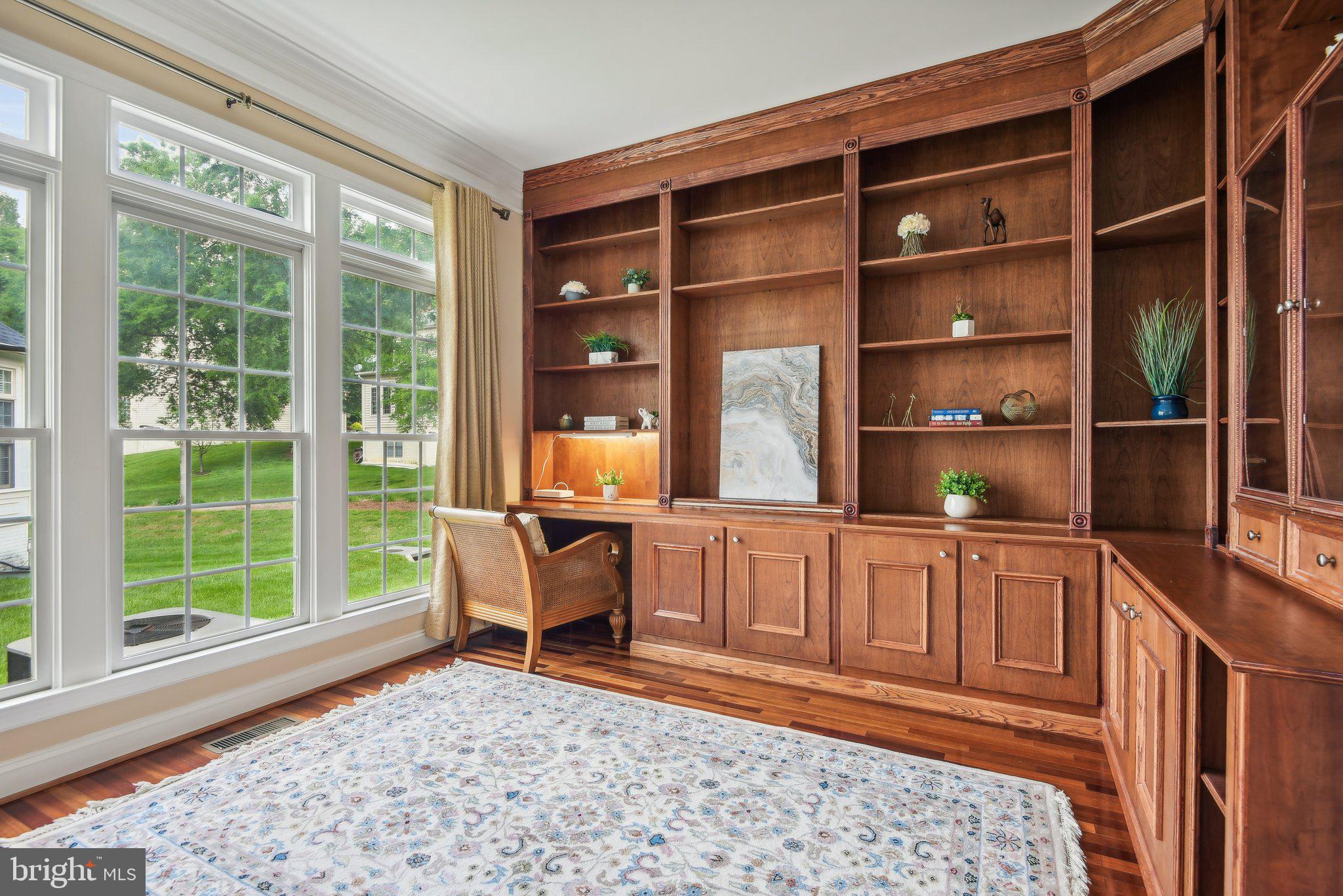 ESTATES AT FAIRFAX - Residential