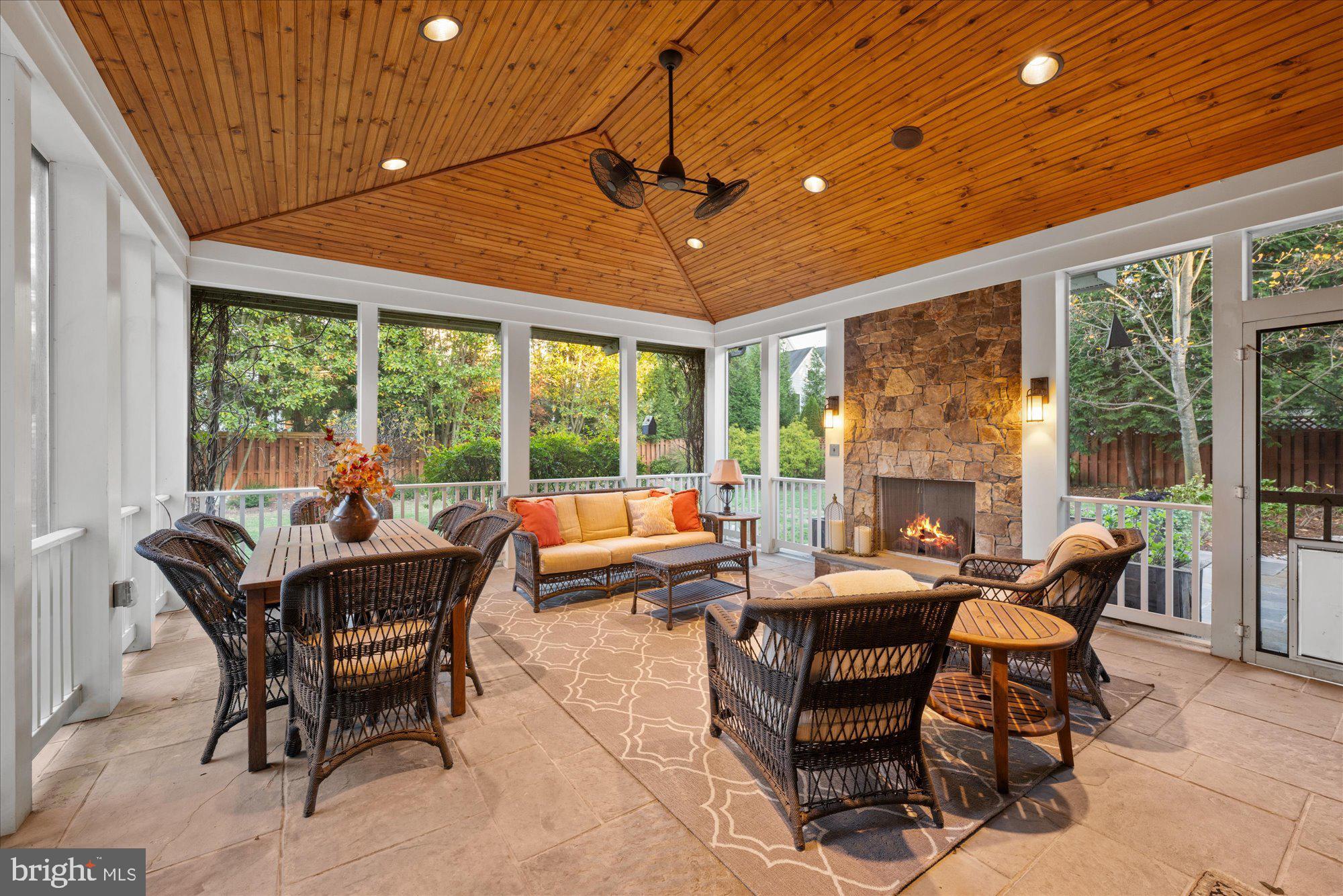 WEST MC LEAN - Residential