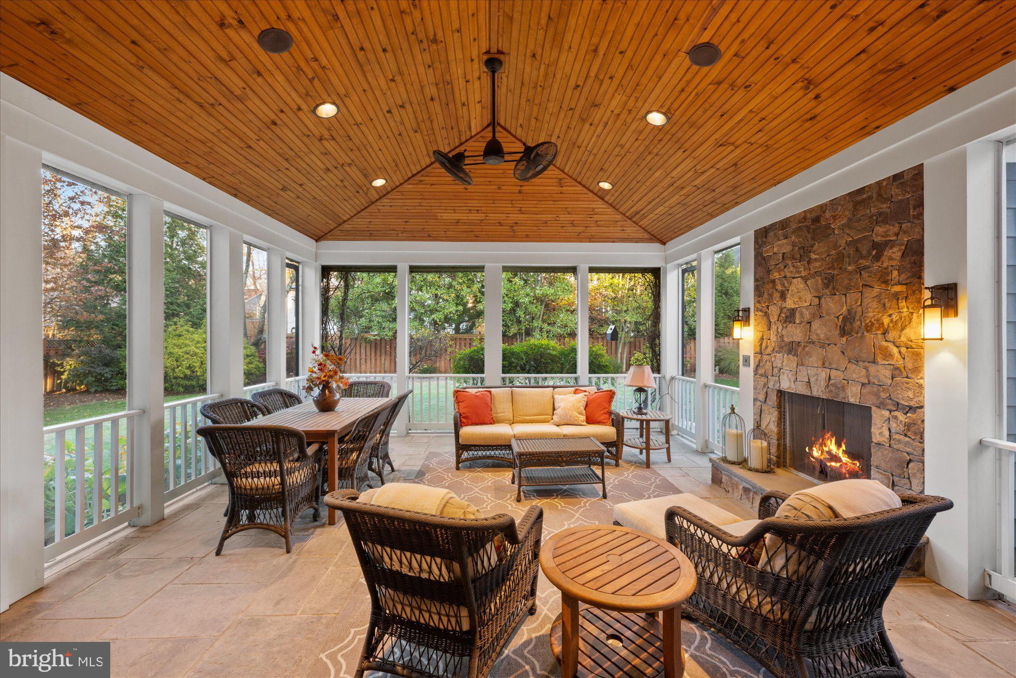 WEST MC LEAN - Residential