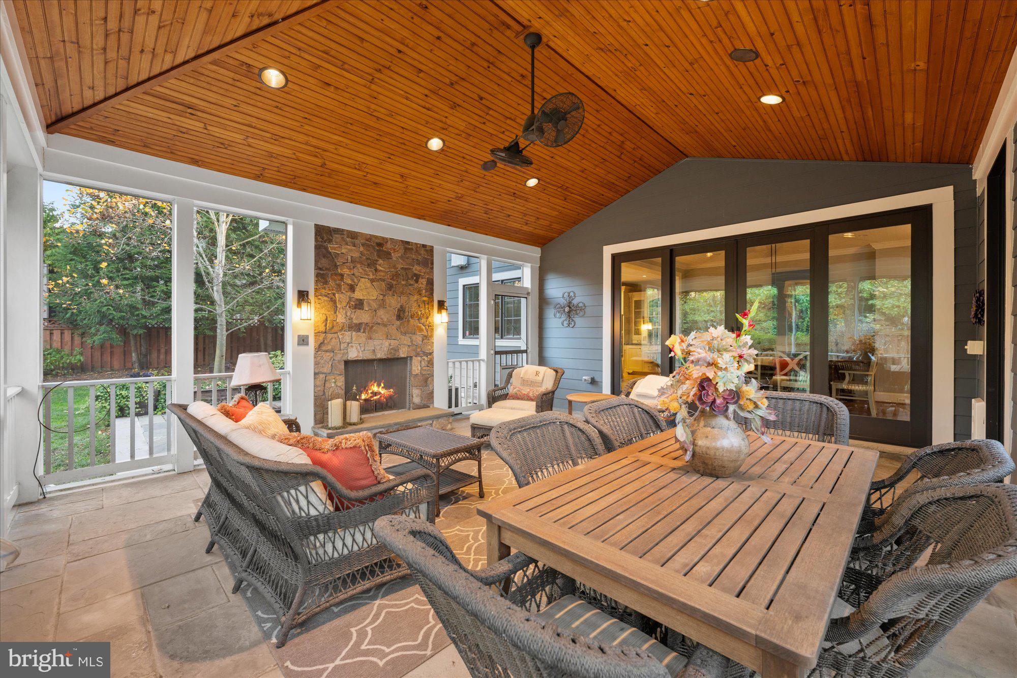 WEST MC LEAN - Residential