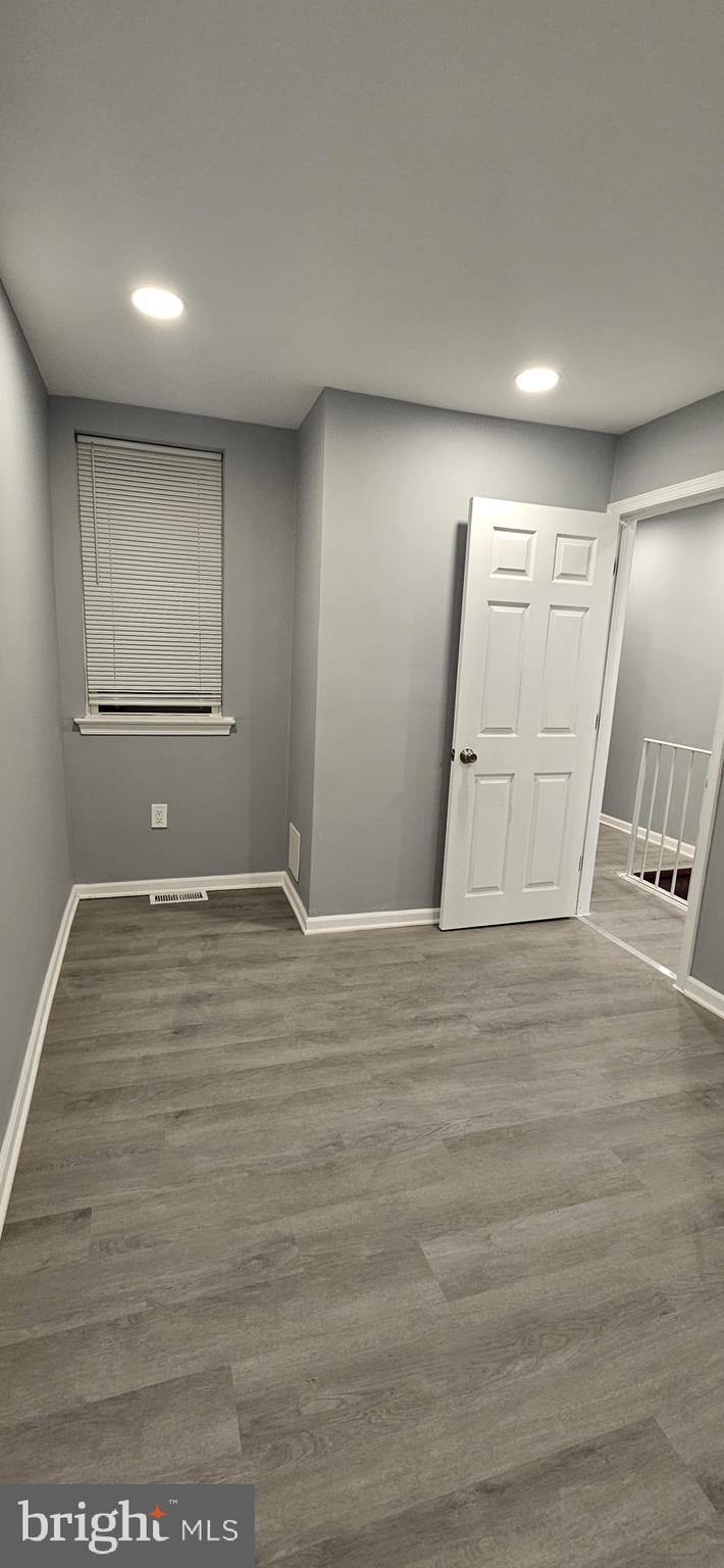 KENSINGTON - Residential