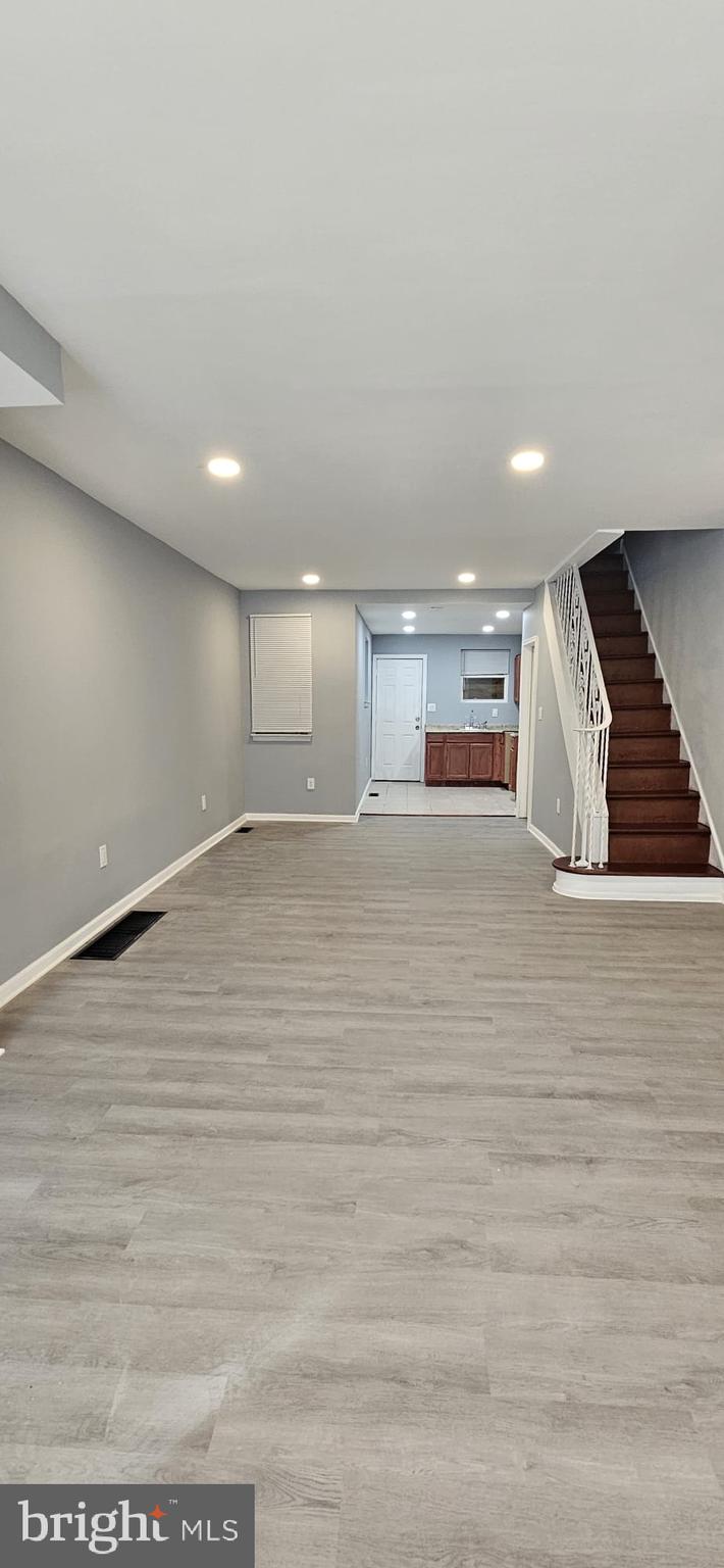 KENSINGTON - Residential