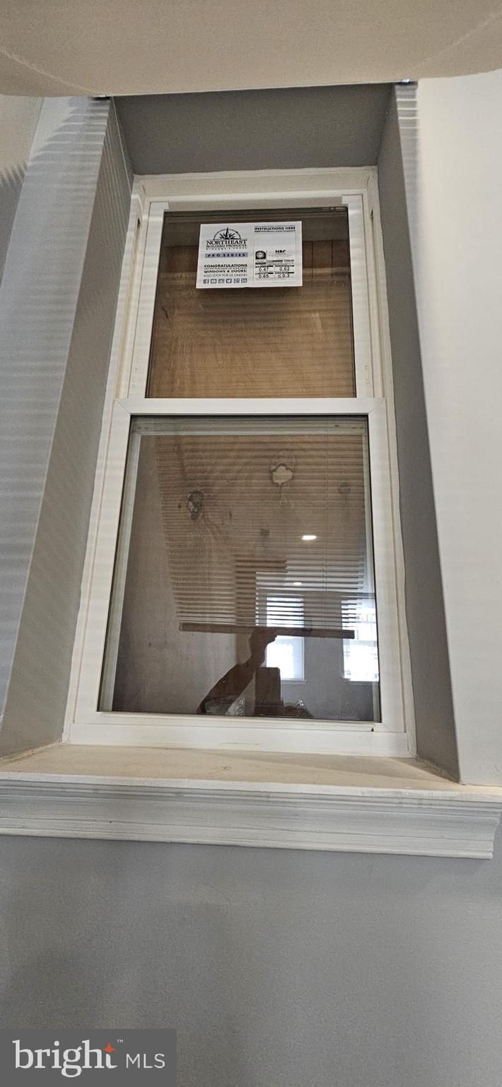 KENSINGTON - Residential