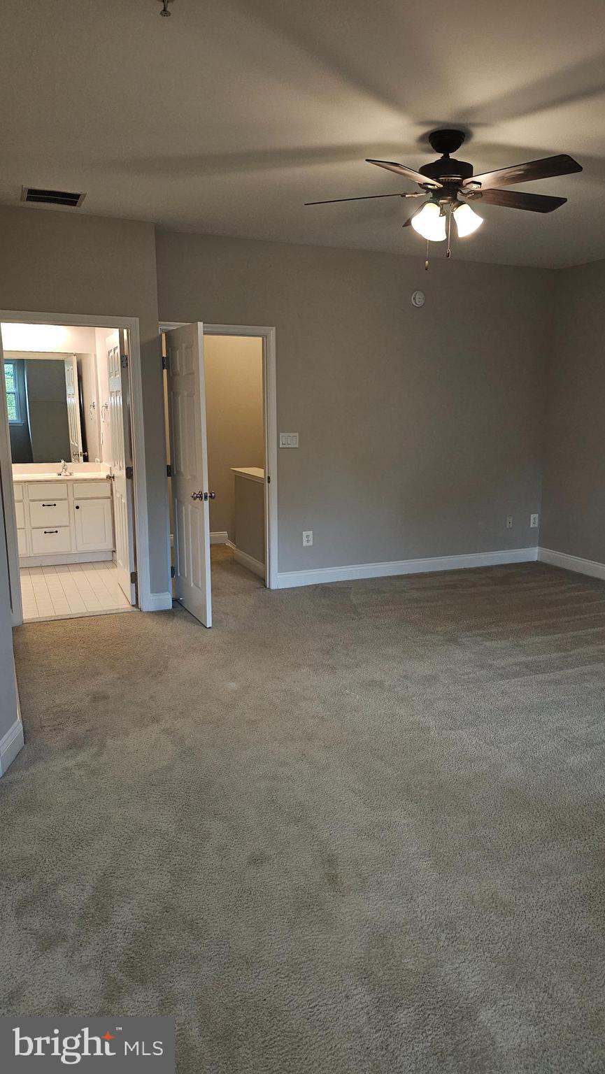 RIVER COLONY - Residential Lease