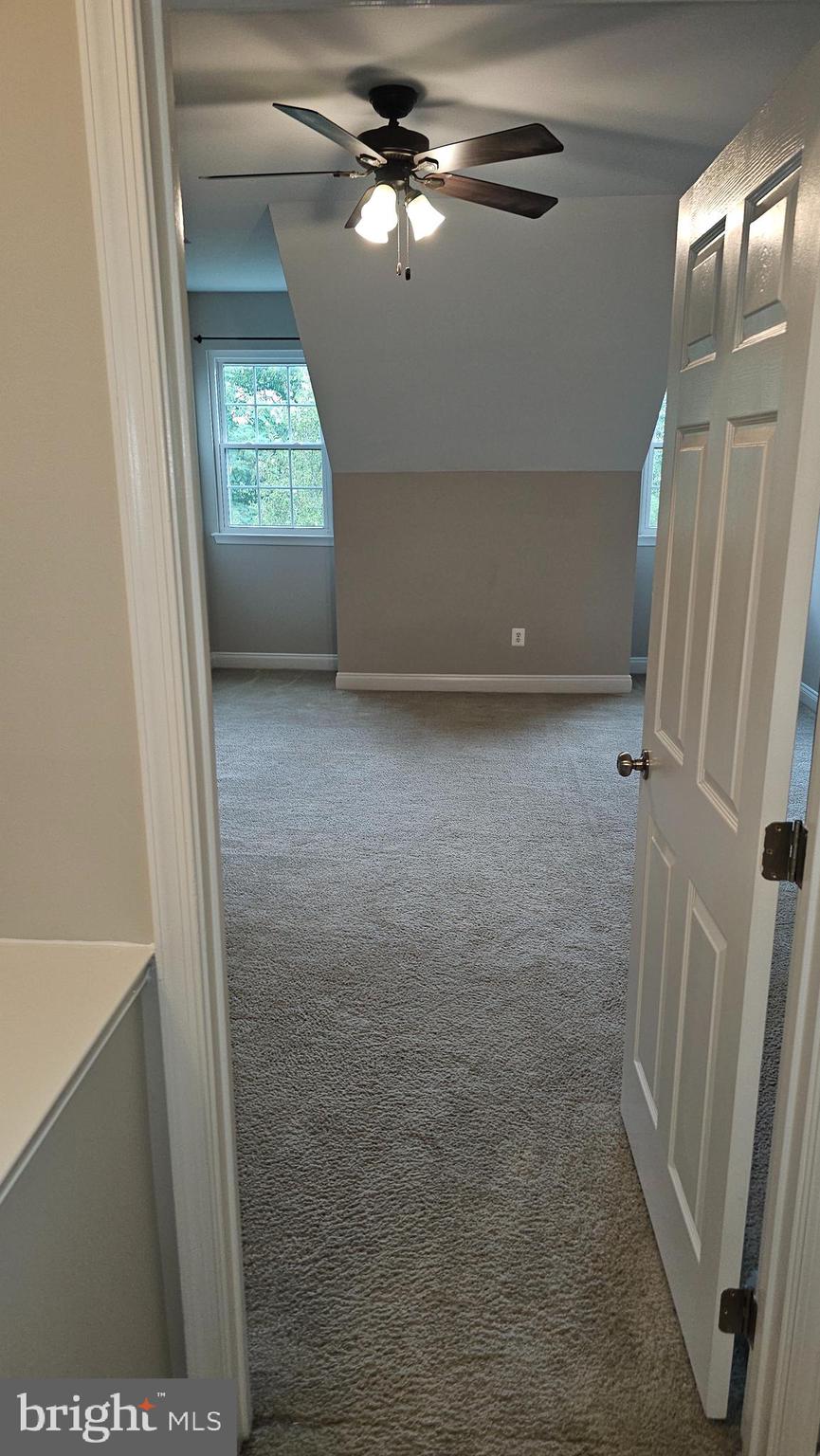 RIVER COLONY - Residential Lease