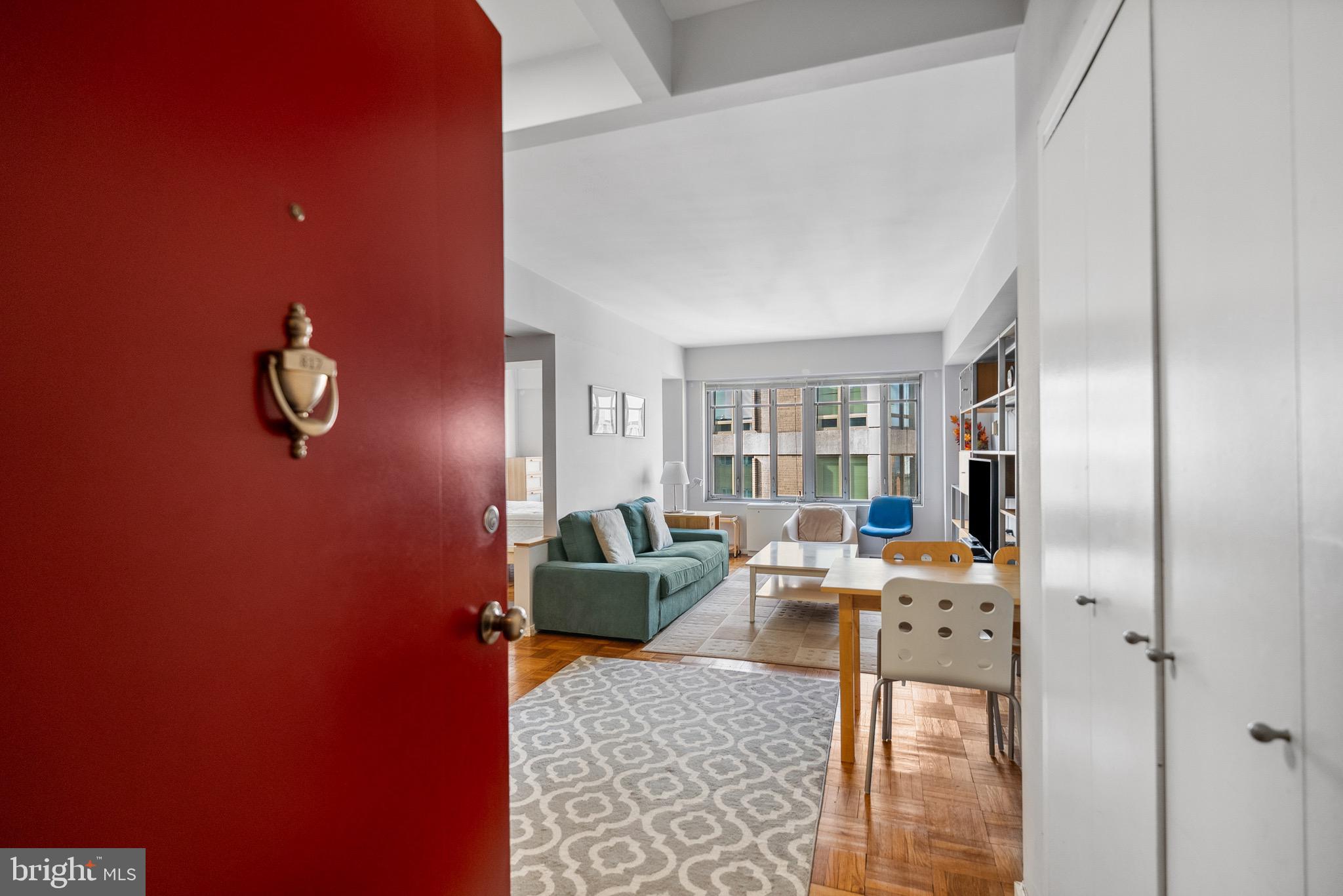 1711 MASSACHUSETTS AVENUE NW 817
