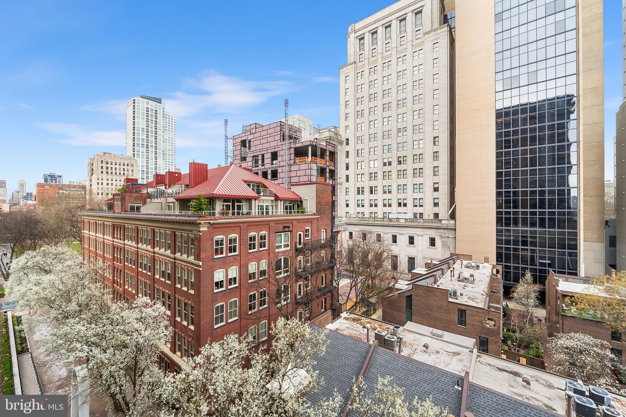 SOCIETY HILL - Residential Lease